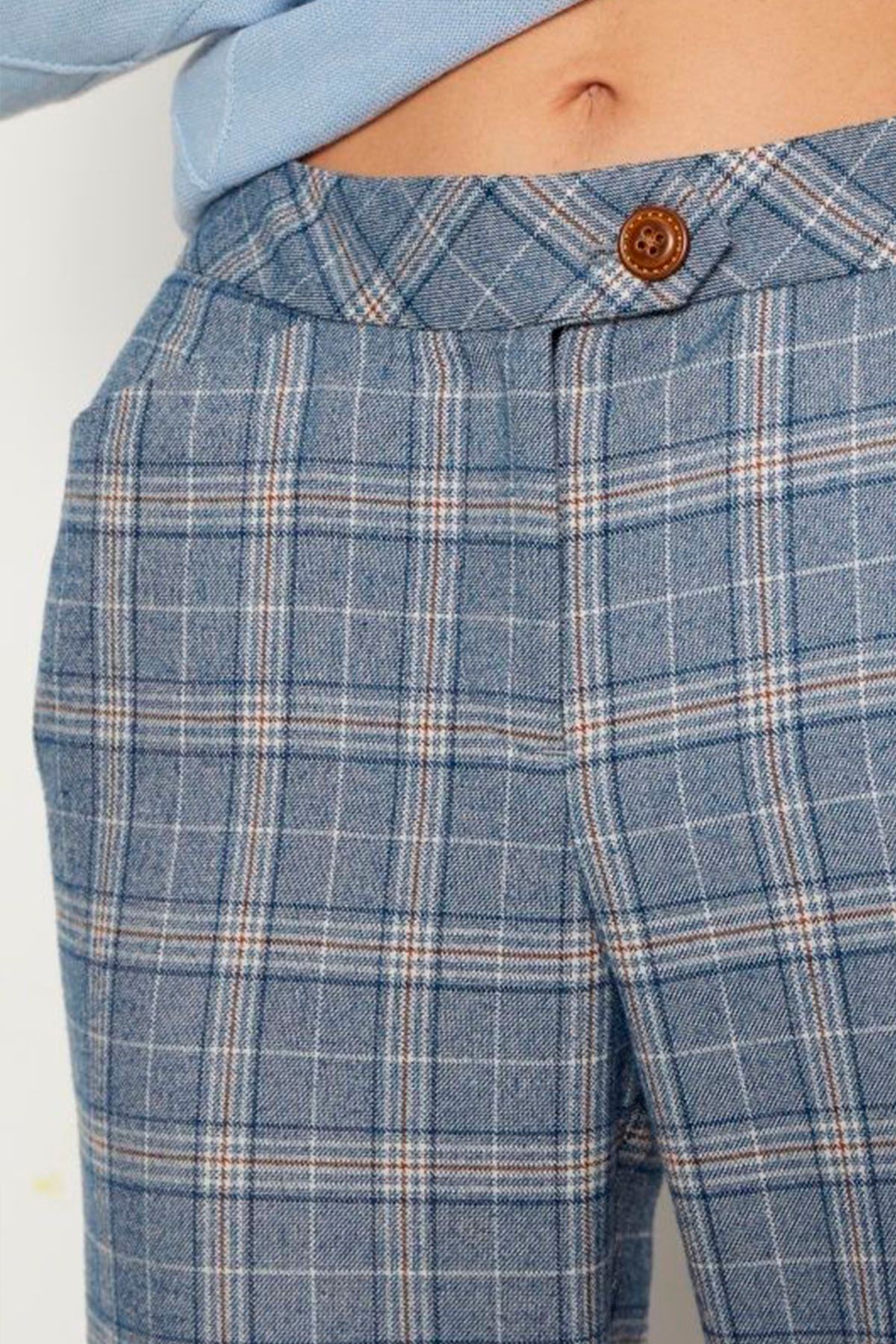 Клетчатые зауженные брюки, 42р