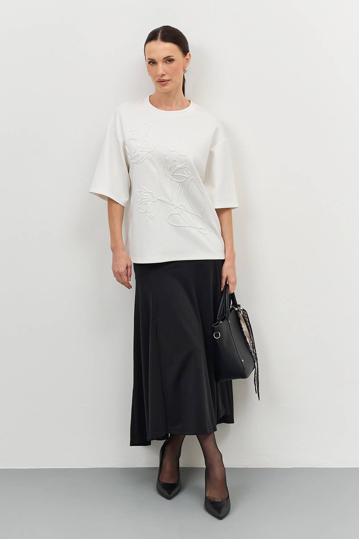 Лимитированная серия белый джемпер с палантином, 40