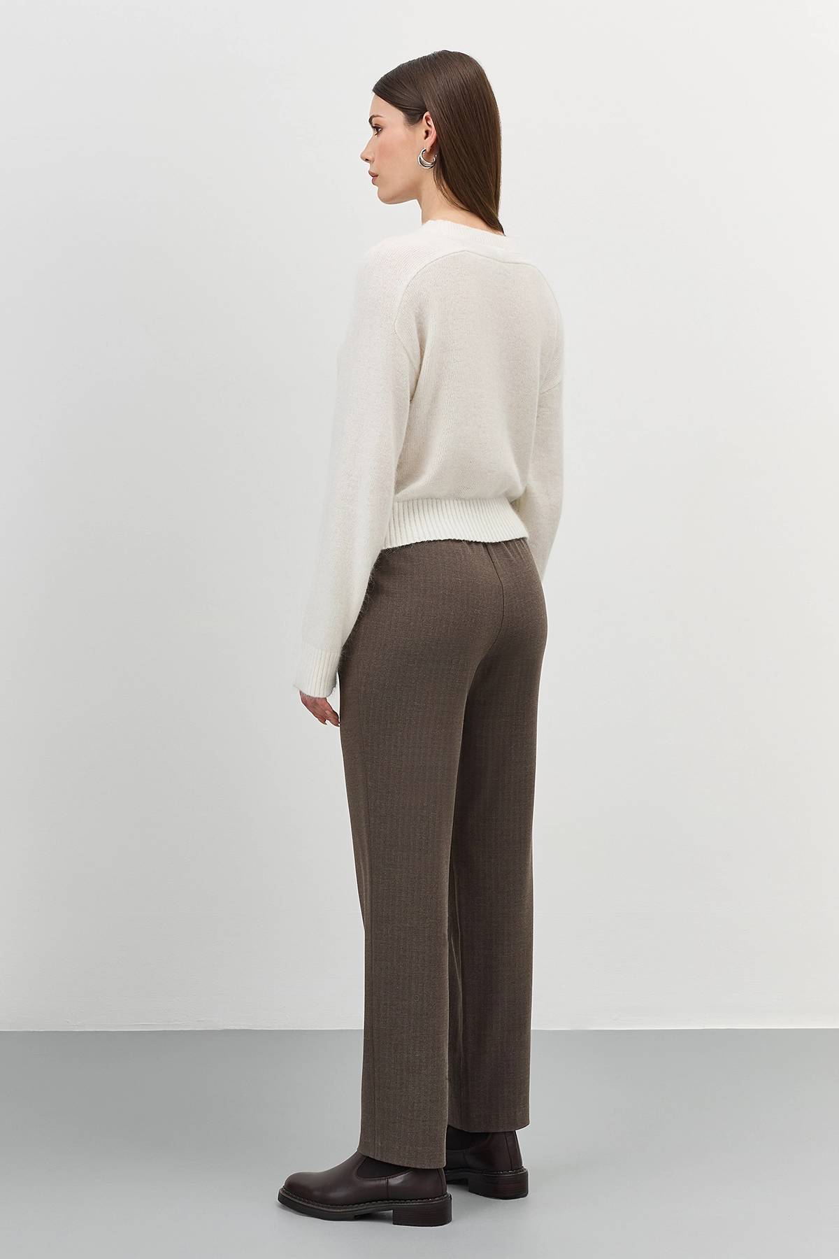 Брюки на широком поясе, 46