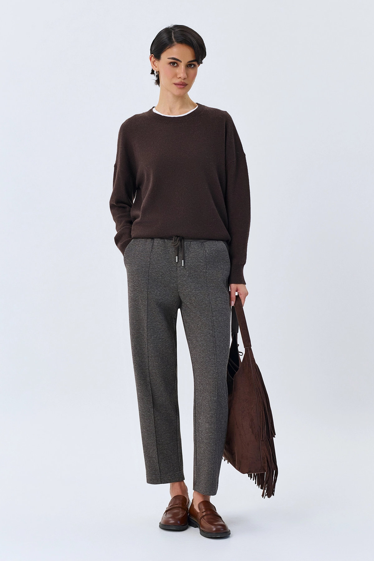 Трикотажные темно-серые брюки с узором Herringbone, 46