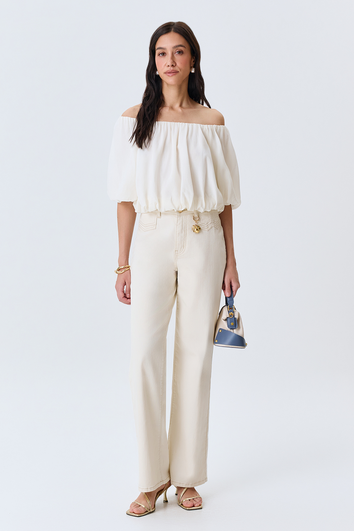 Прямые джинсы с металлическим декором, 52