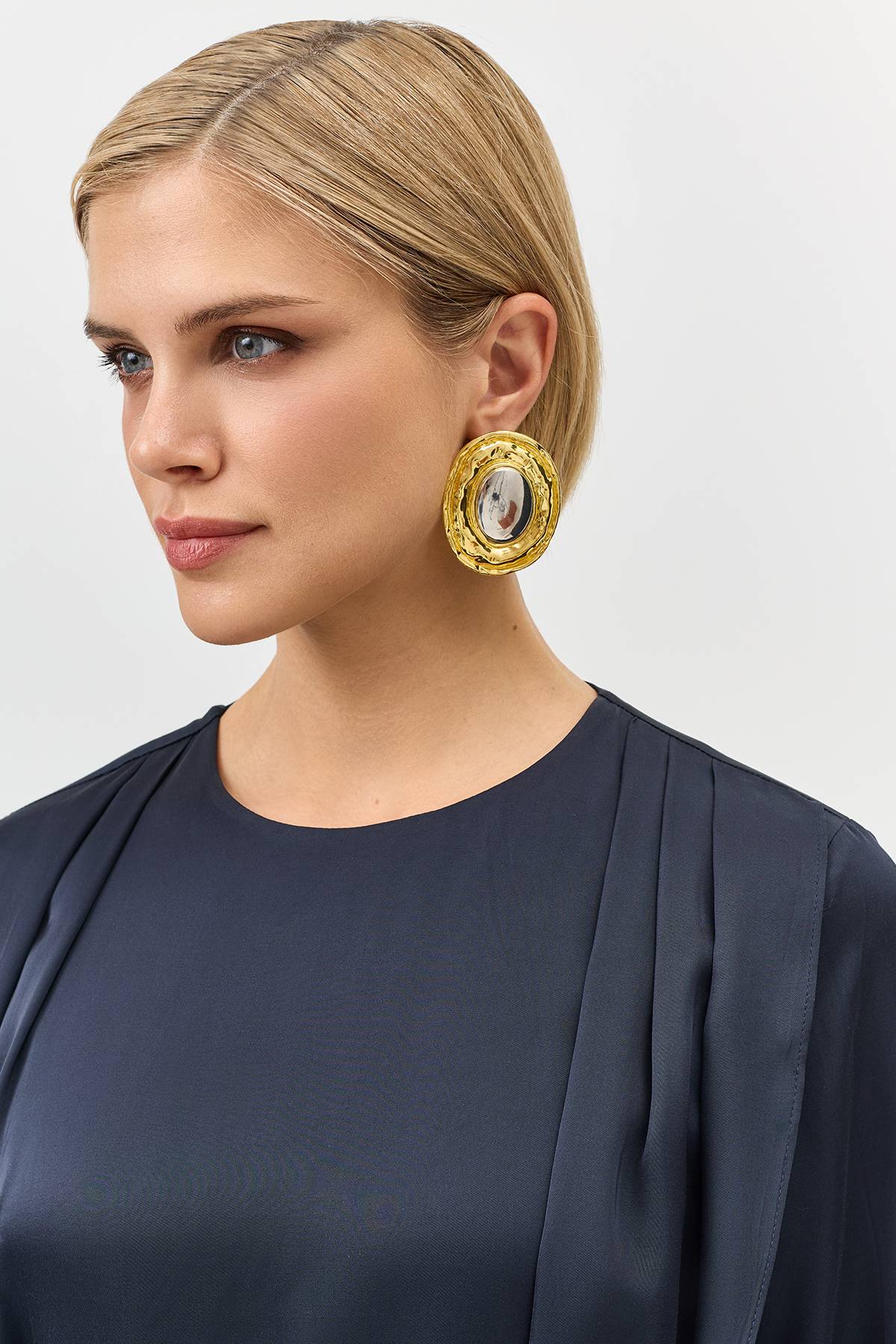 Лимитированная серия платье-миди с драпировкой и палантином, 36