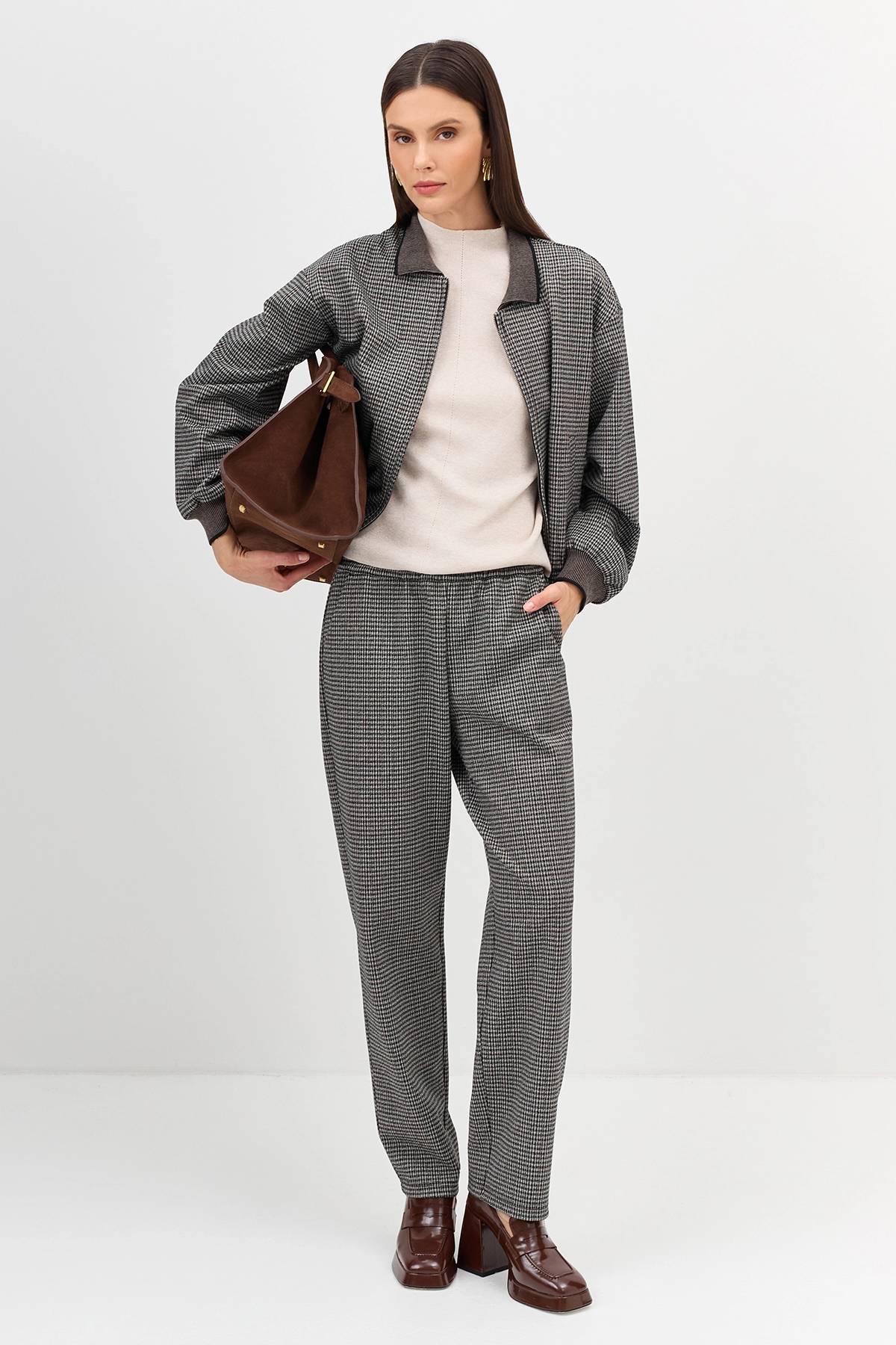 Расслабленные брюки в мелкую клетку, 38