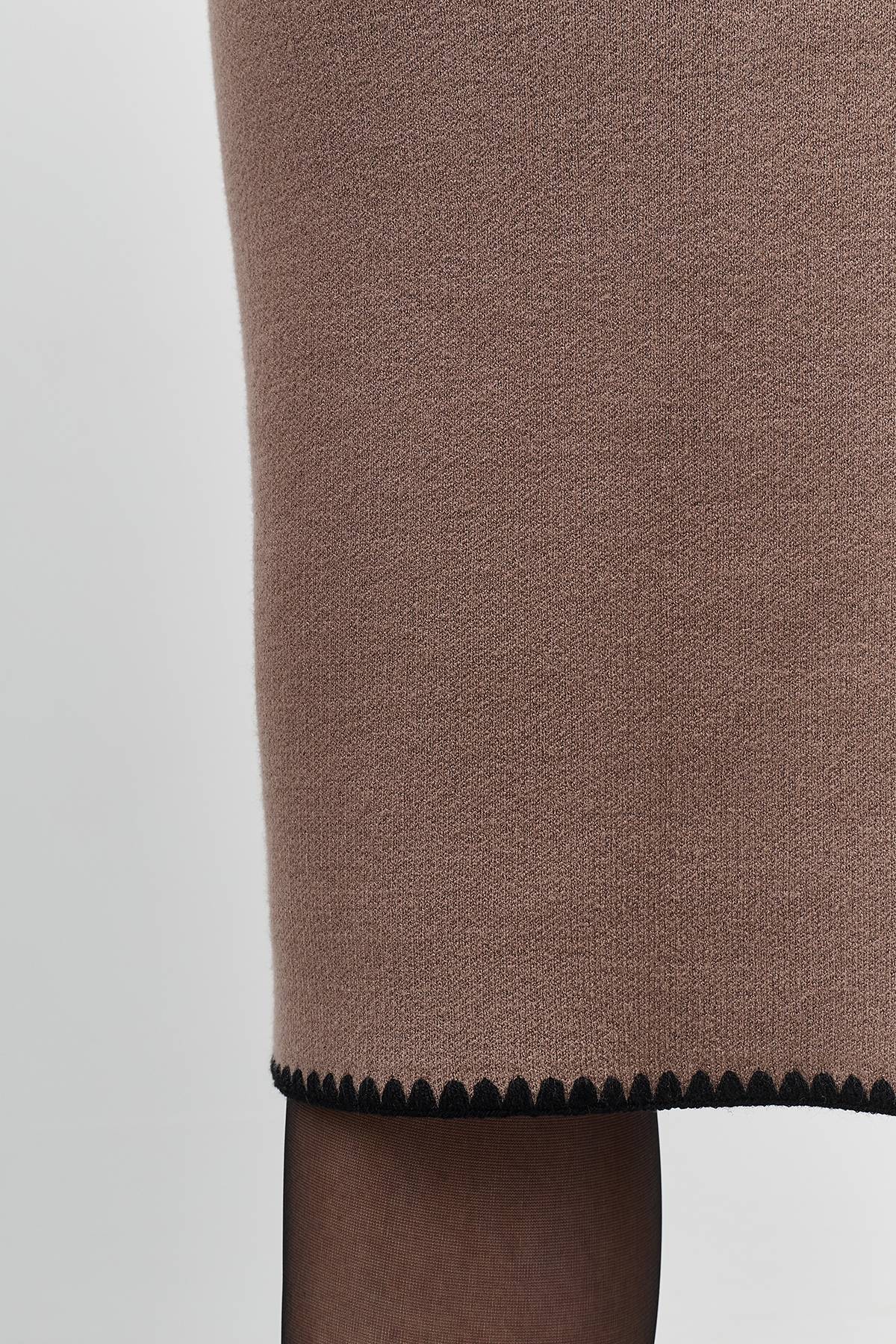 Лимитированная серия базовая юбка с палантином, 42