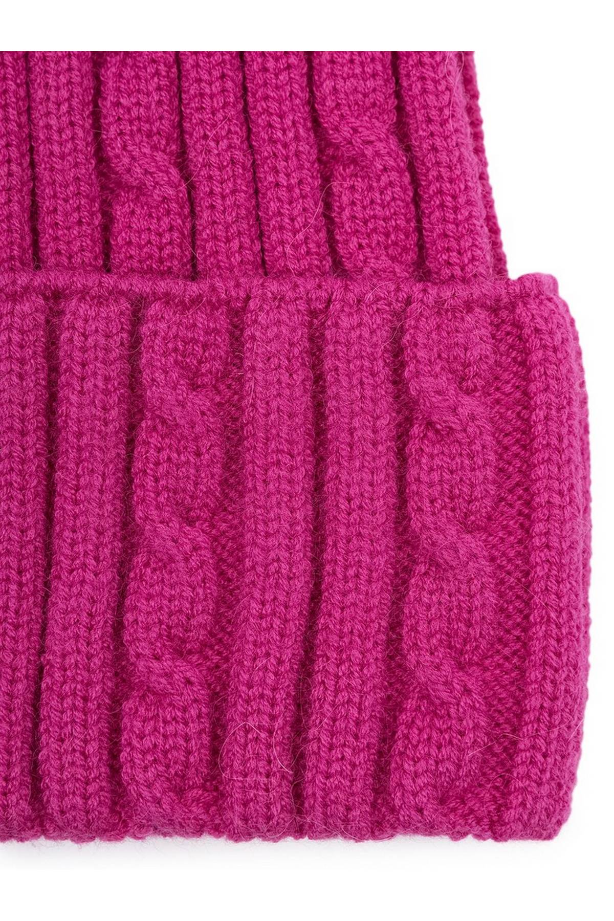 Шапка фуксия, One