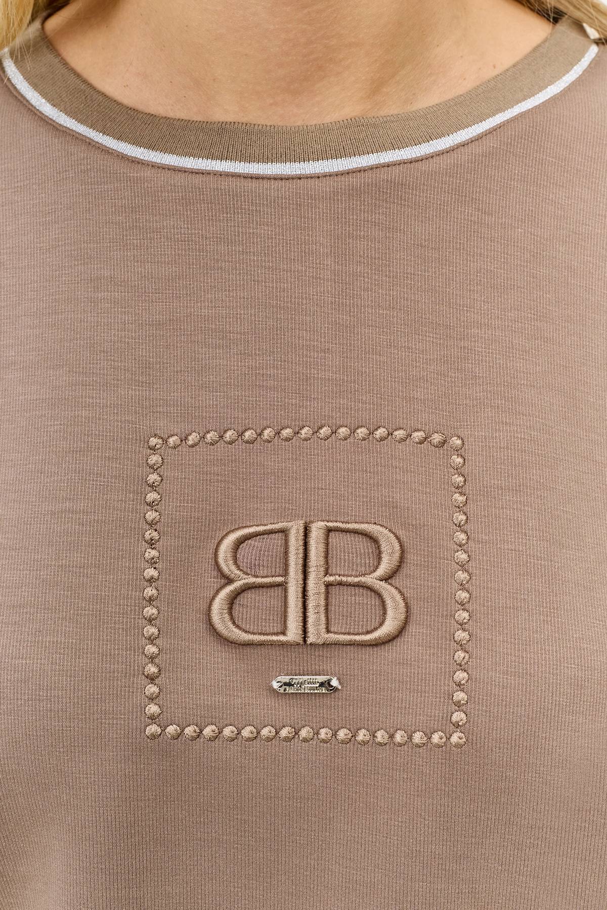 Джемпер с минималистичной вышивкой, 34