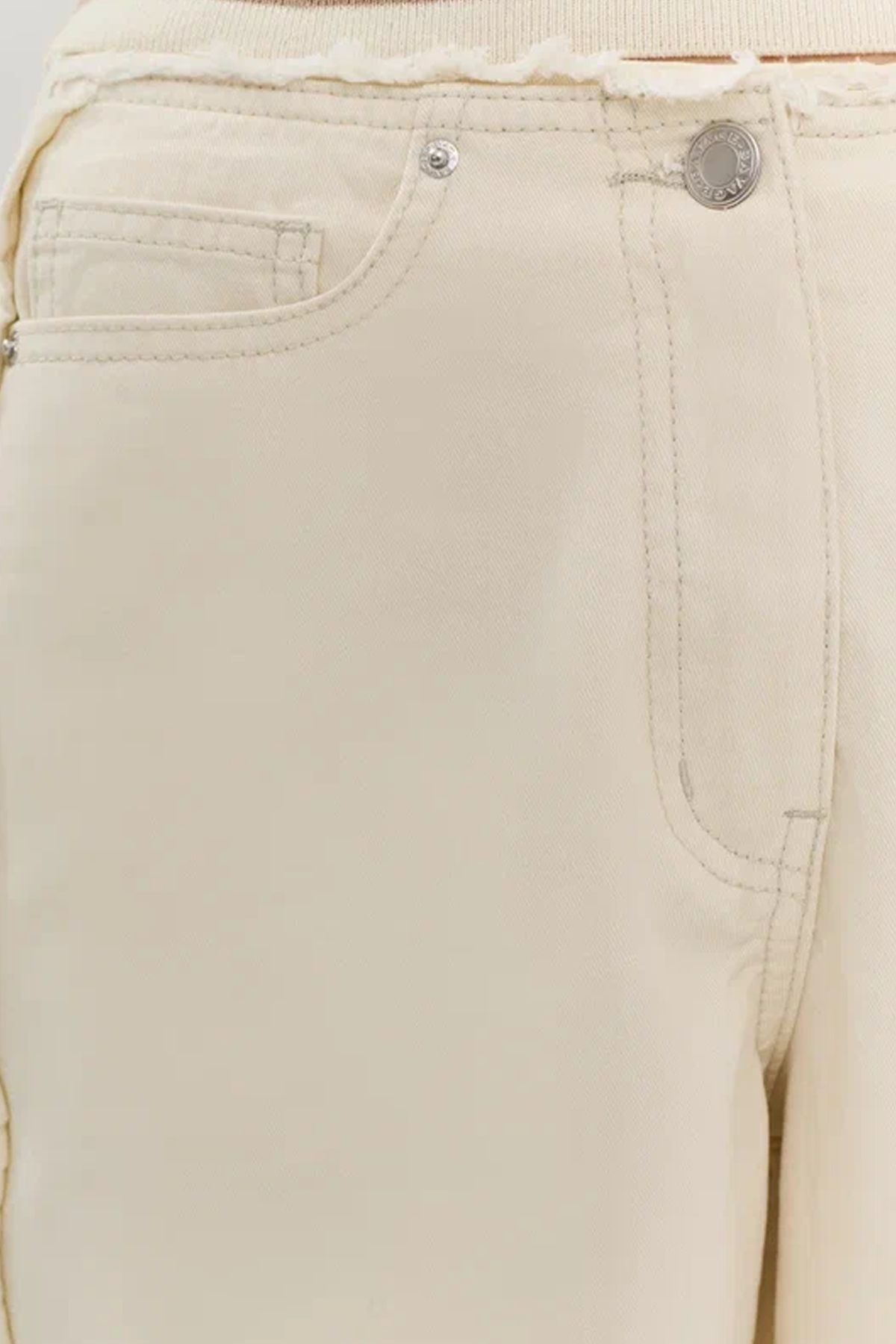 Стильные джинсы с бахромой, 48р