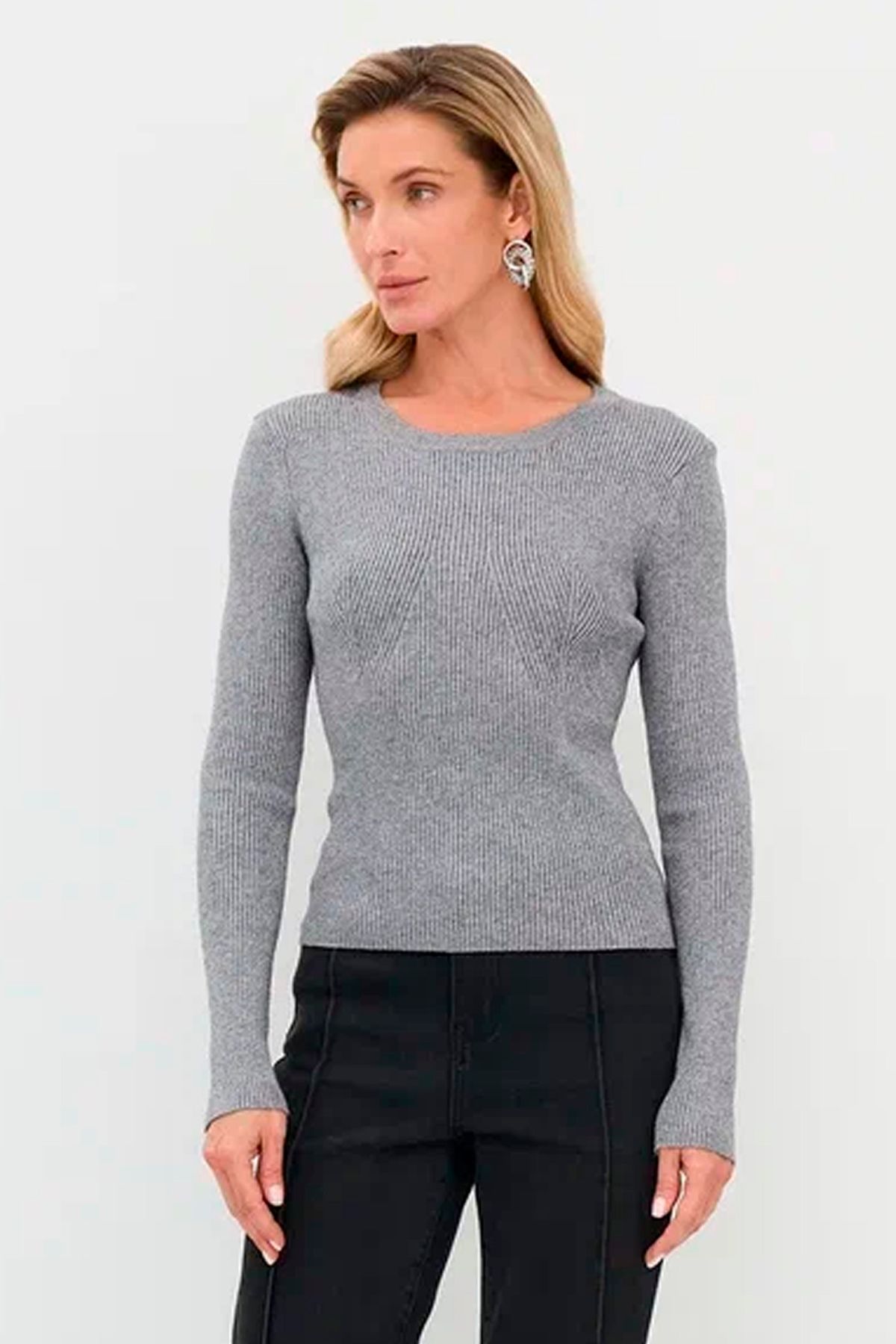 Джемпер slim fit с деликатным люрексом, 44р