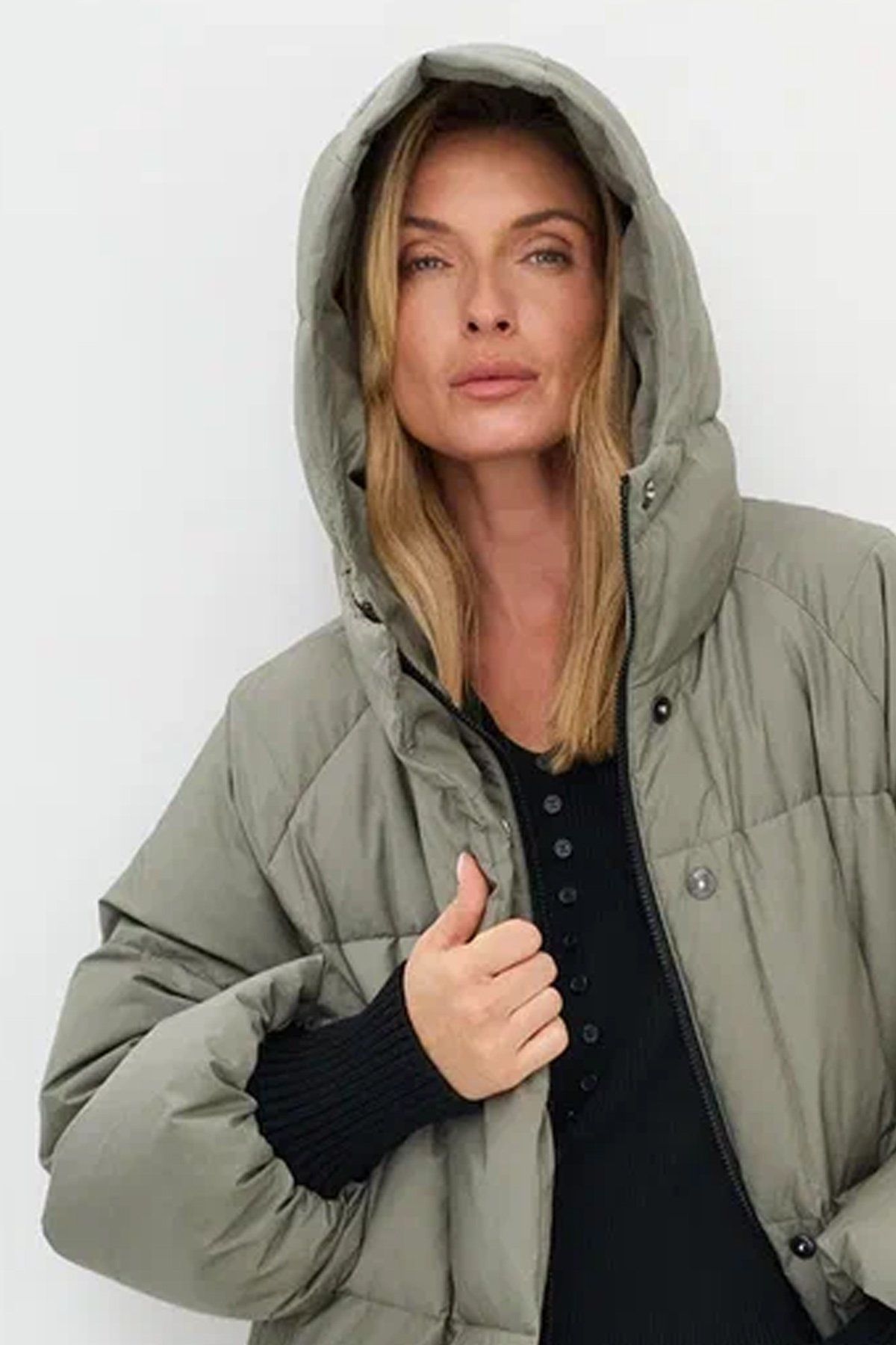 Свободное пальто с прямоугольной стежкой, 44р