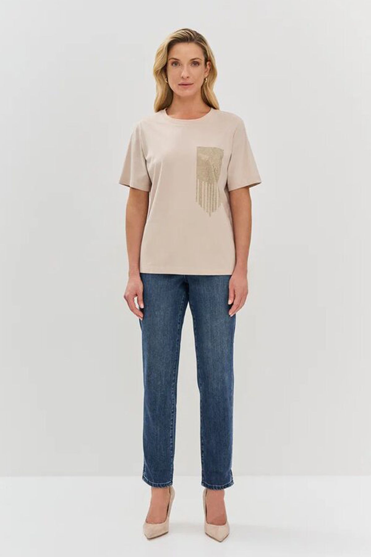 Классические джинсы в стиле regular fit, 44р