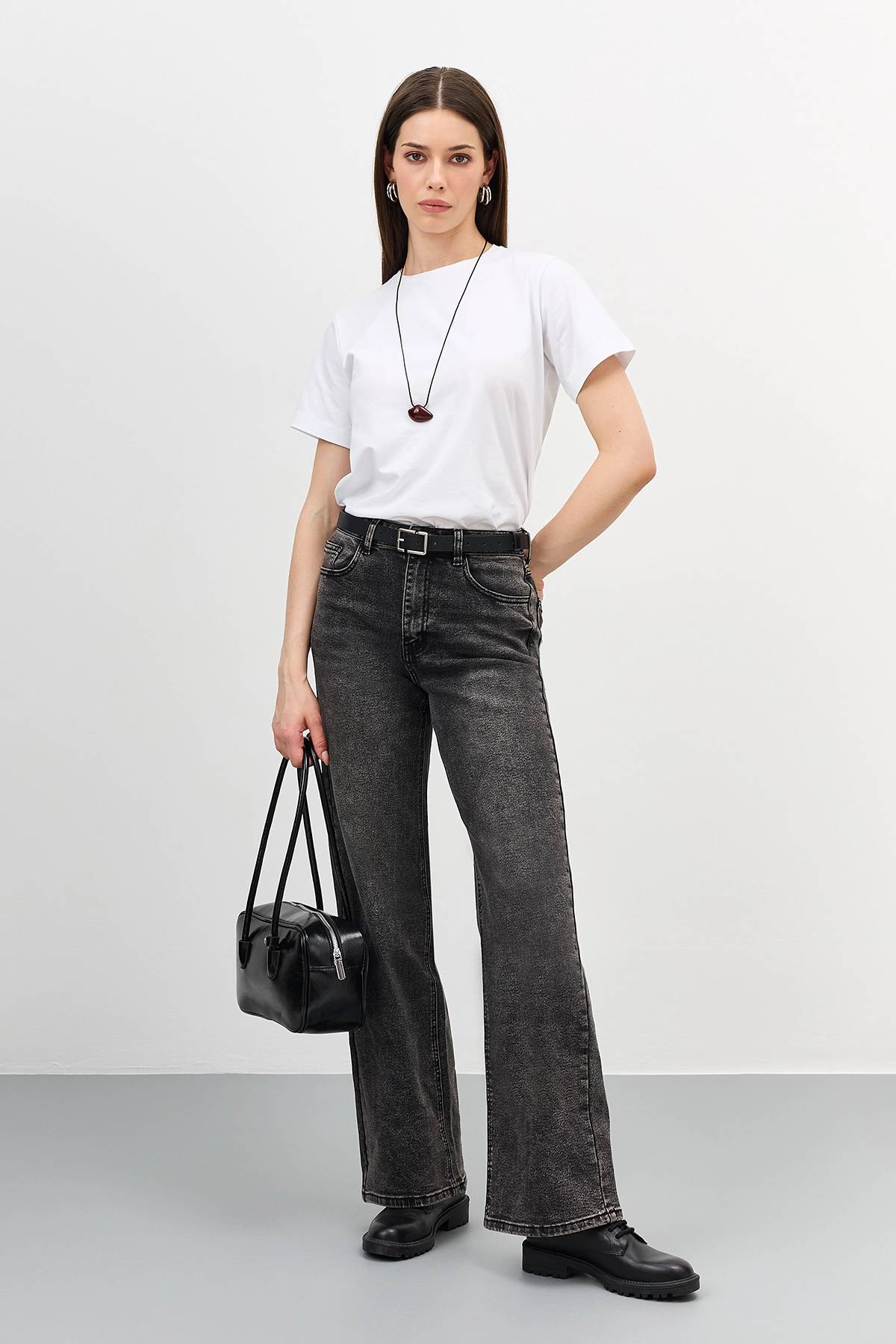 Широкие графитовые джинсы, 42