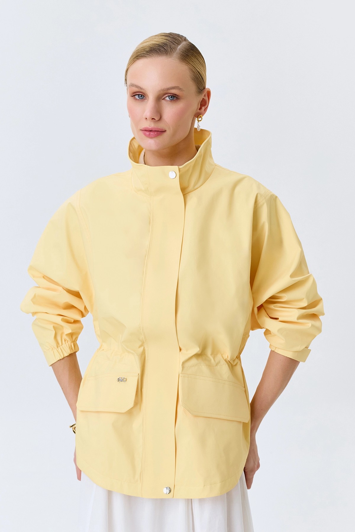 Oversize ветровка в спортивном стиле, 50