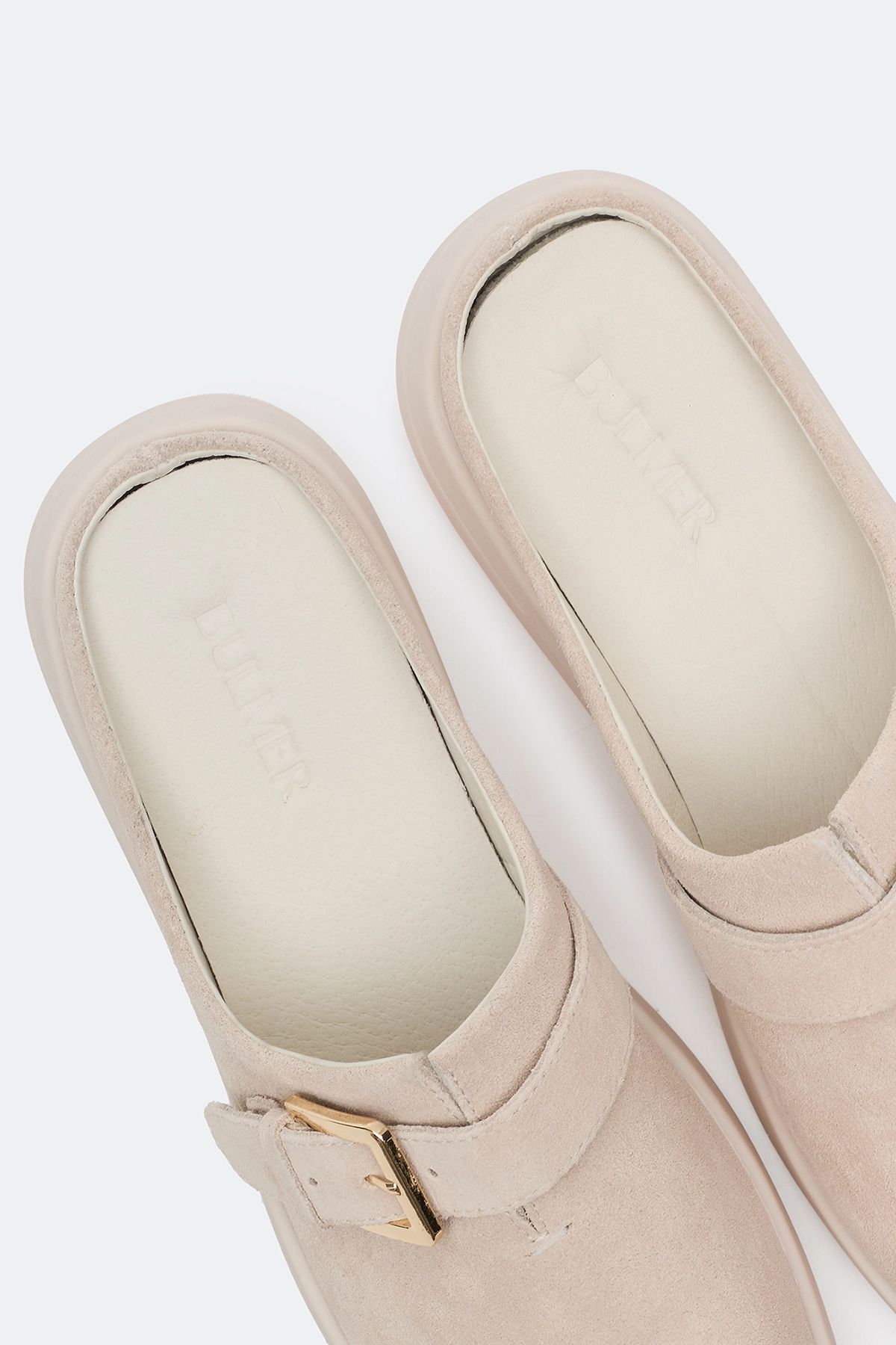 Сабо из натуральной замши с декоративным ремешком, 37р