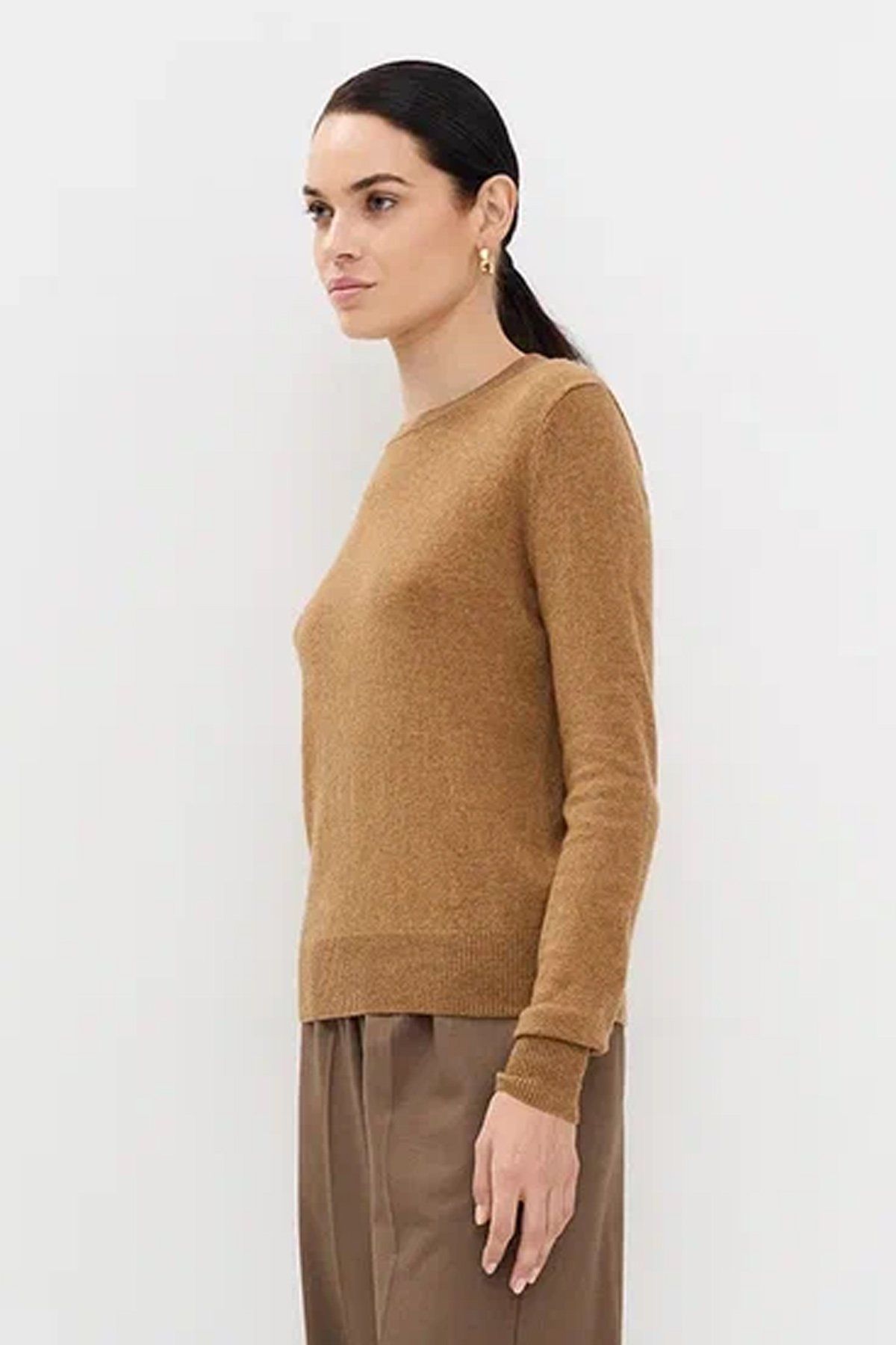 Полуприлегающий джемпер с кашемиром в бежевом цвете, 42р