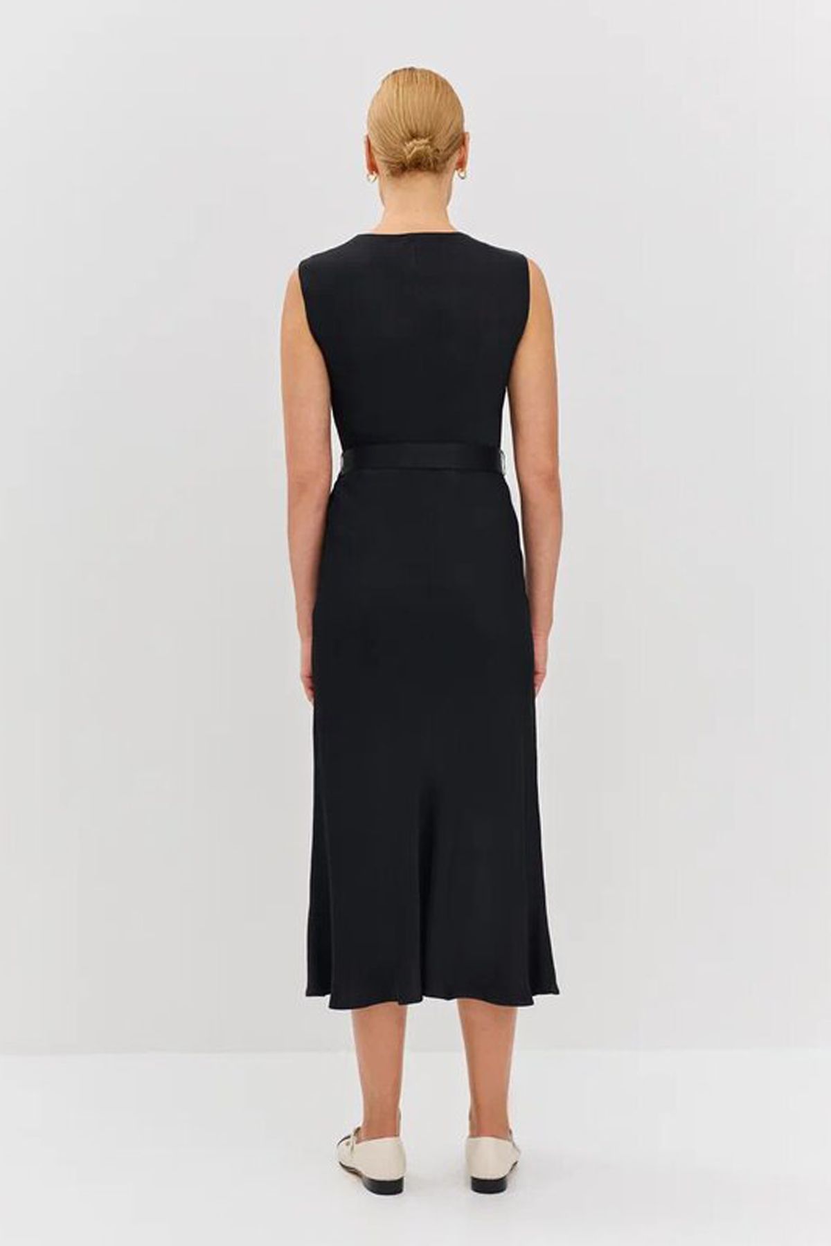 Платье из вискозы с поясом, 42р