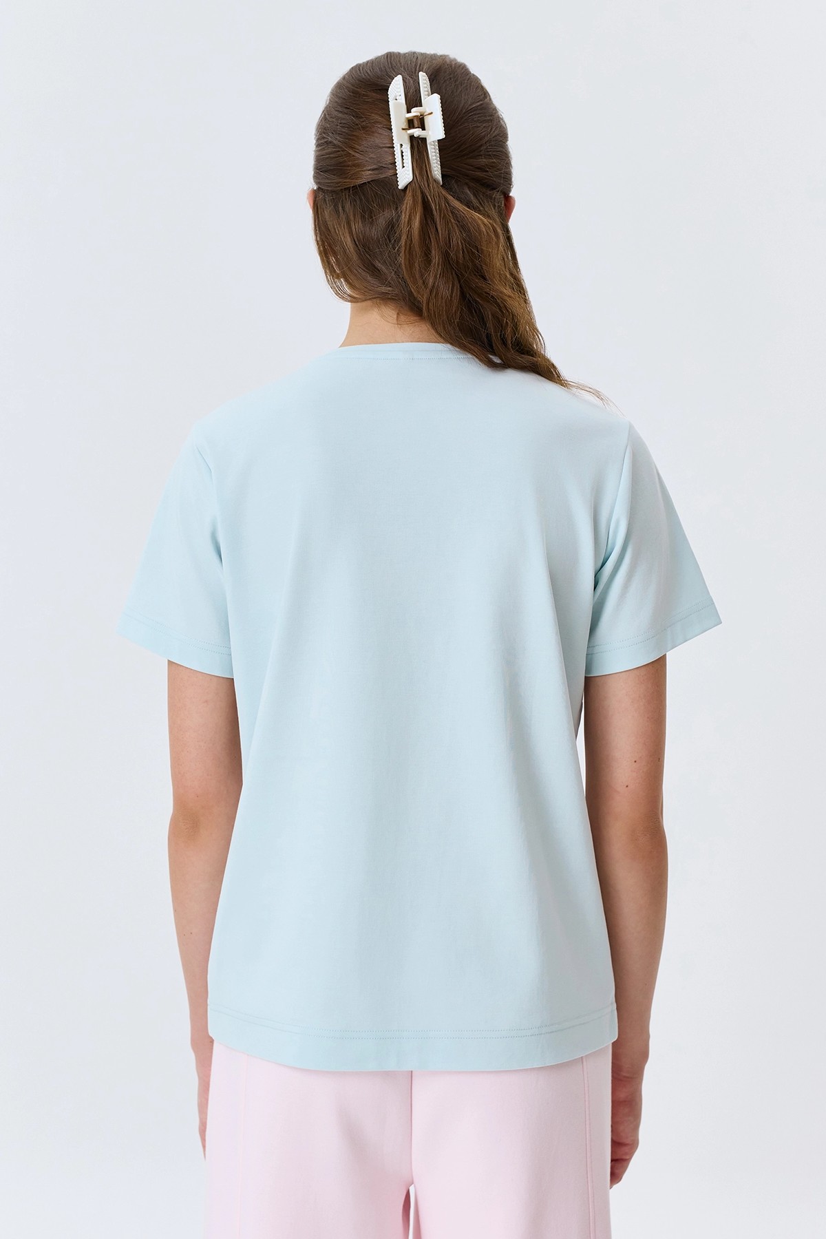 Базовая яркая голубая футболка, 52