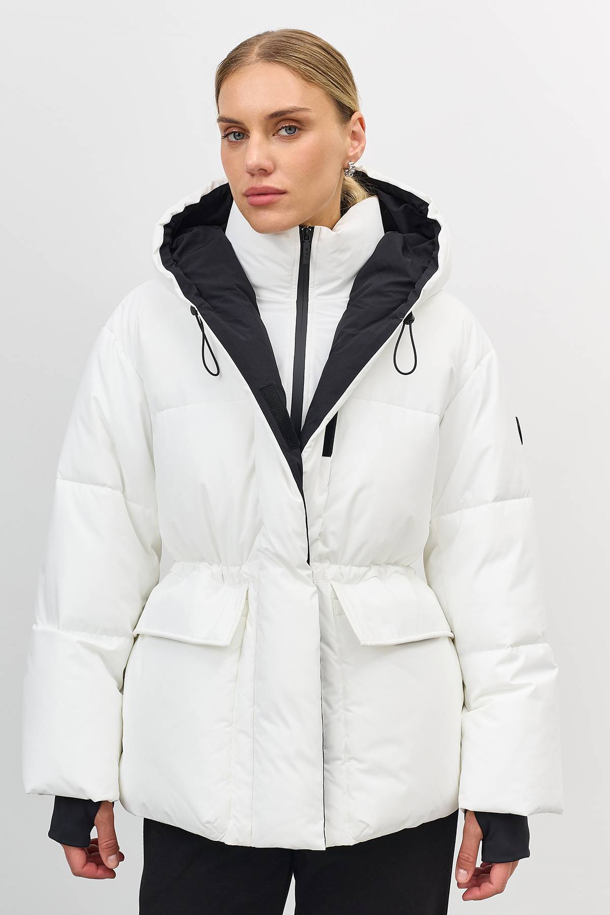 Лимитированная серия Куртка с манишкой в спортивном стилес палантином, 42