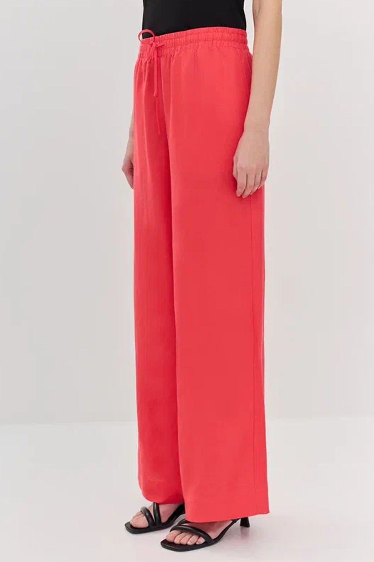 Брюки-палаццо кораллового цвета с резинкой на талии, 52р