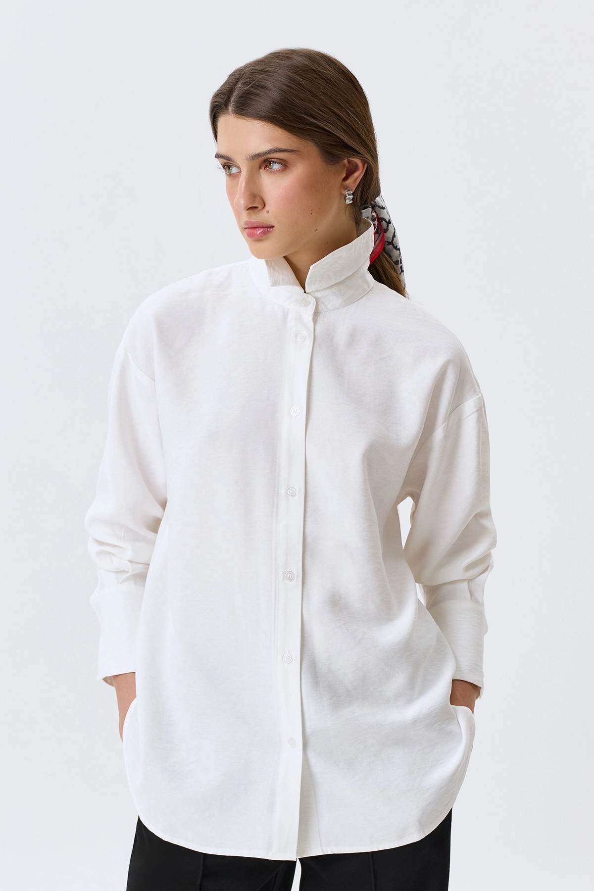 Классическая блузка из вискозы, 50