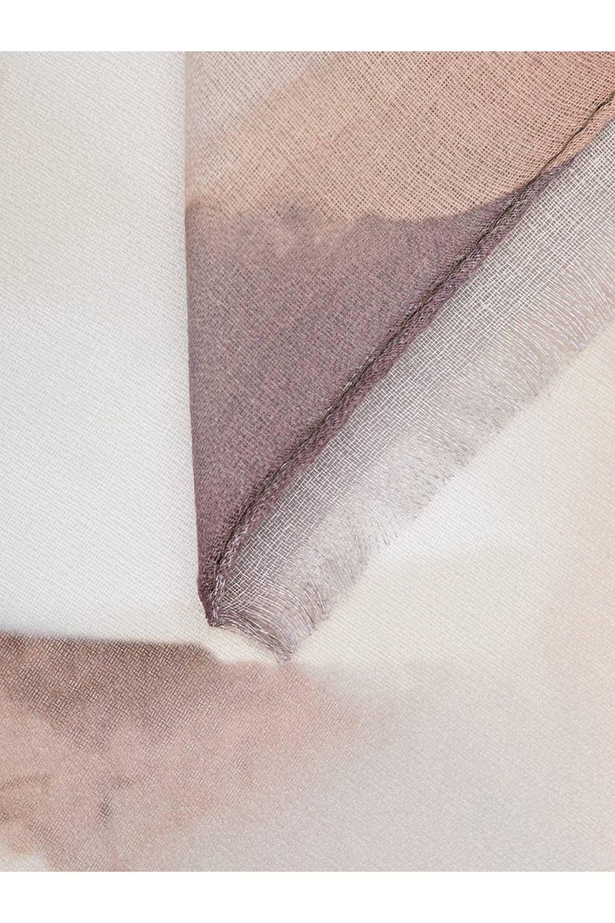 Лимитированная серия пальто с бежевым палантином, 48