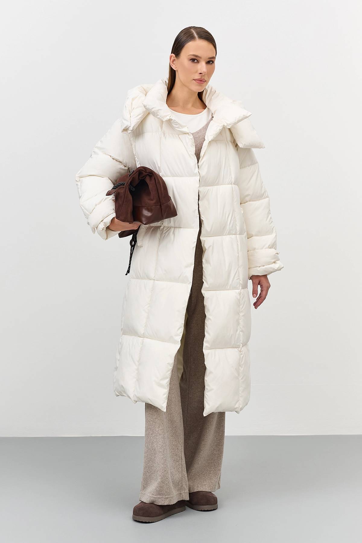 Лимитированная серия теплое пальто Oversize с палантином, 46