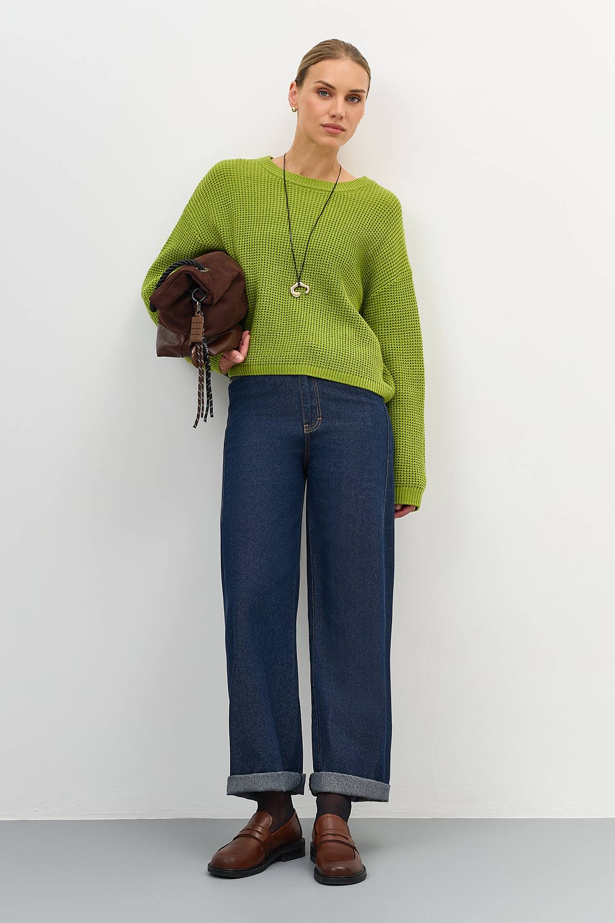 Яркий свитер из хлопка, 46