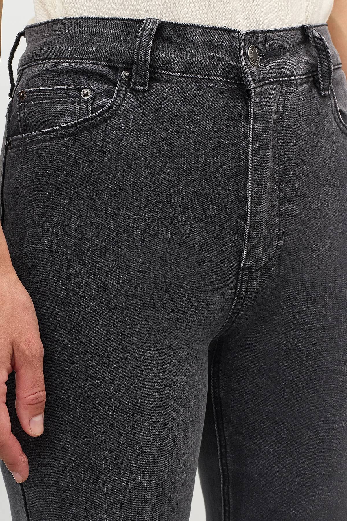 Графитовые джинсы bootcut, 42