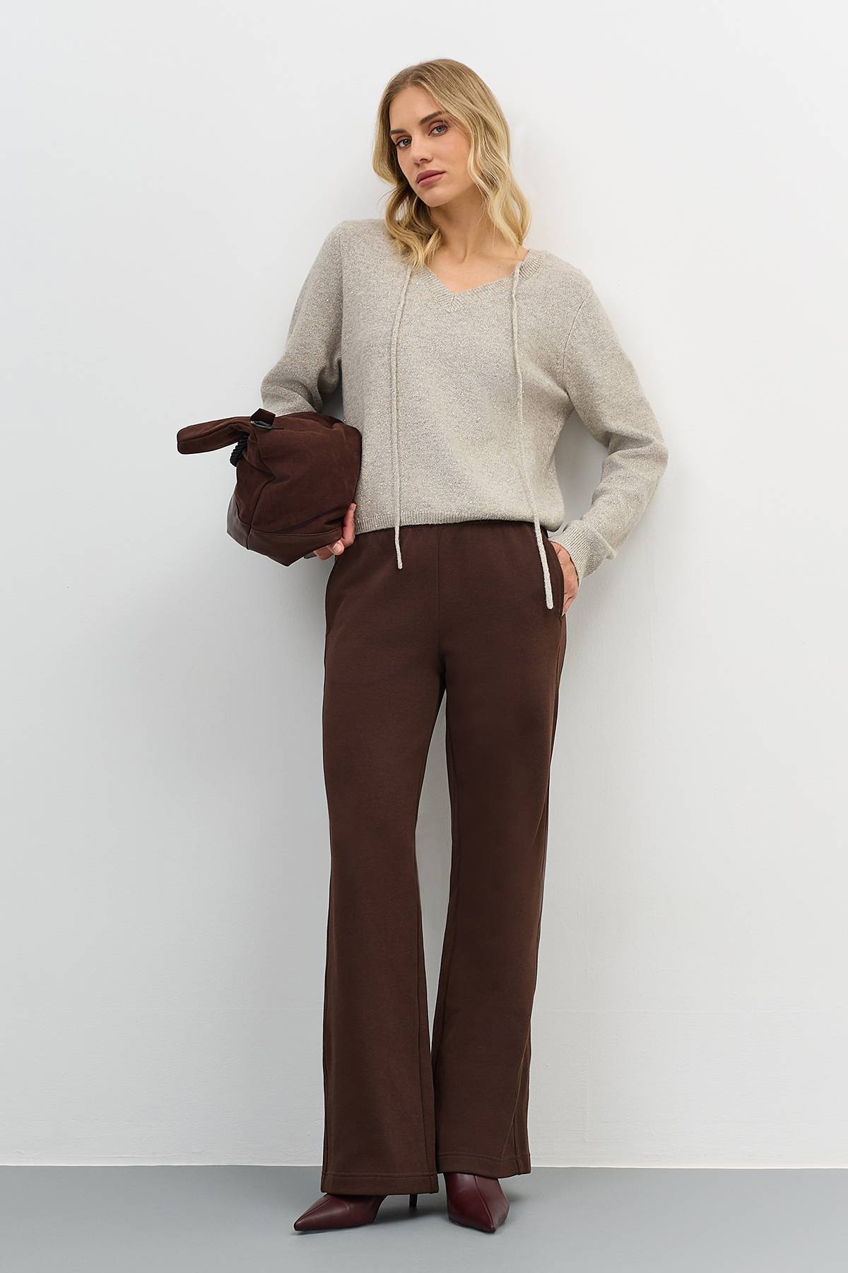 Джемпер с мерцающим люрексом, 48