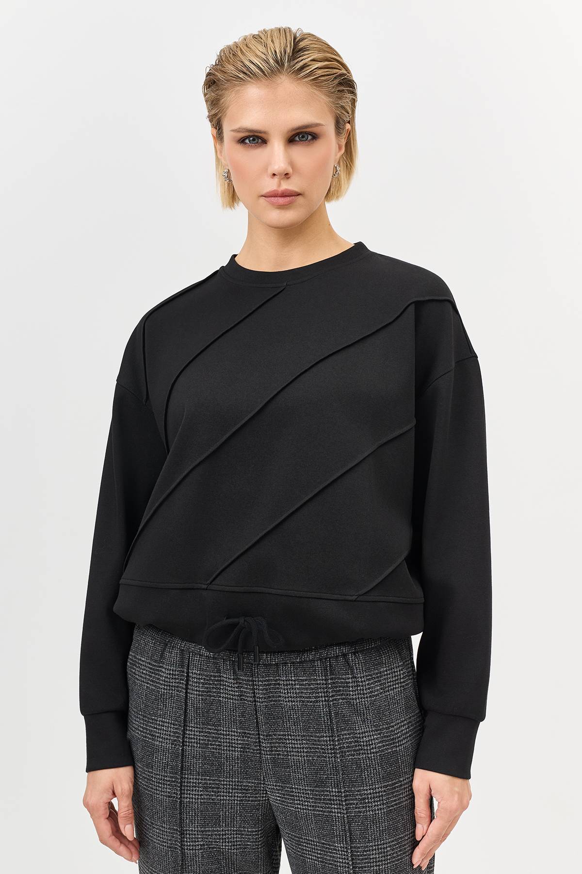 Лимитированная серия cвитшот с декоративными строчками и ремень, 34