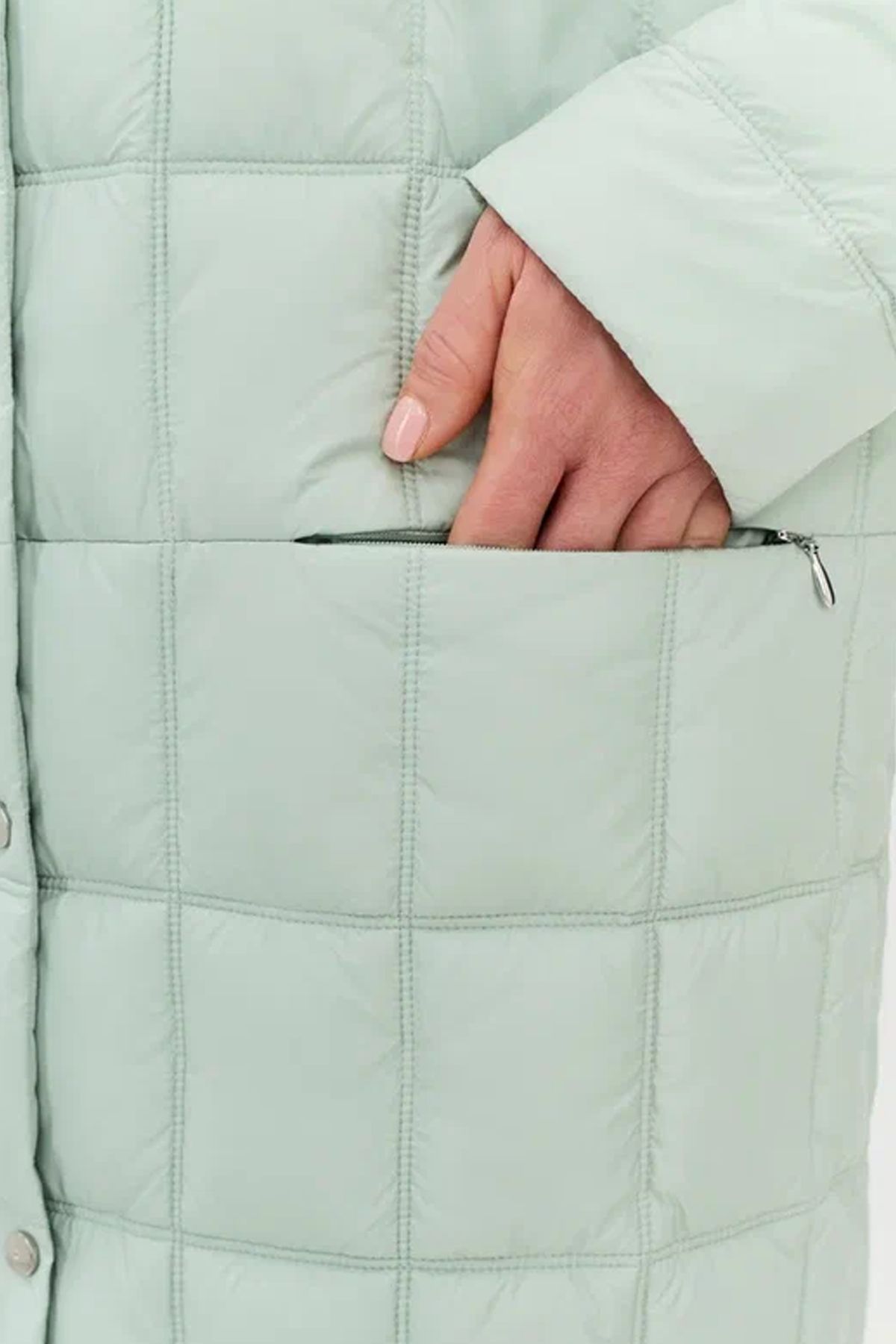 Длинное пальто с фантазийной стежкой в мятном цвете, 42р