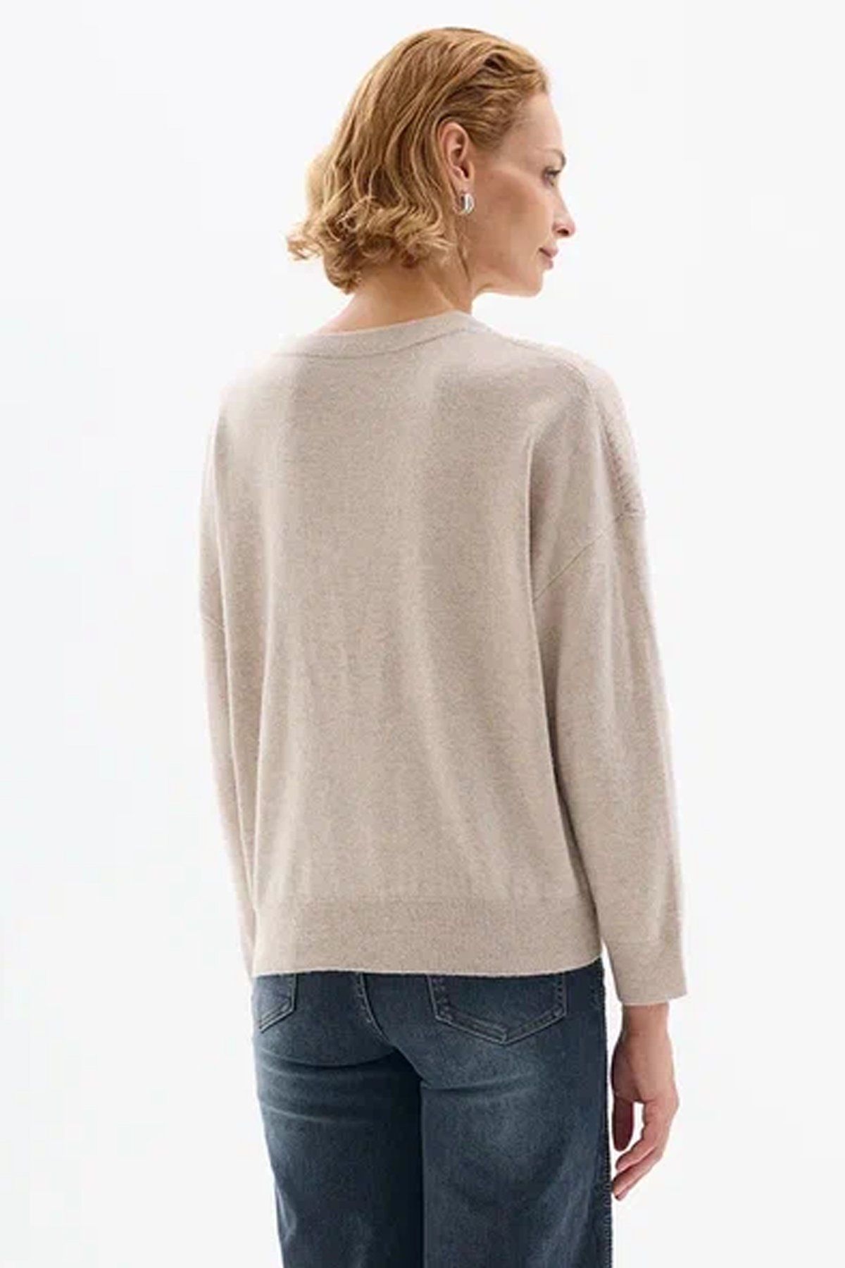 Джемпер с мерцающим декором, 44р