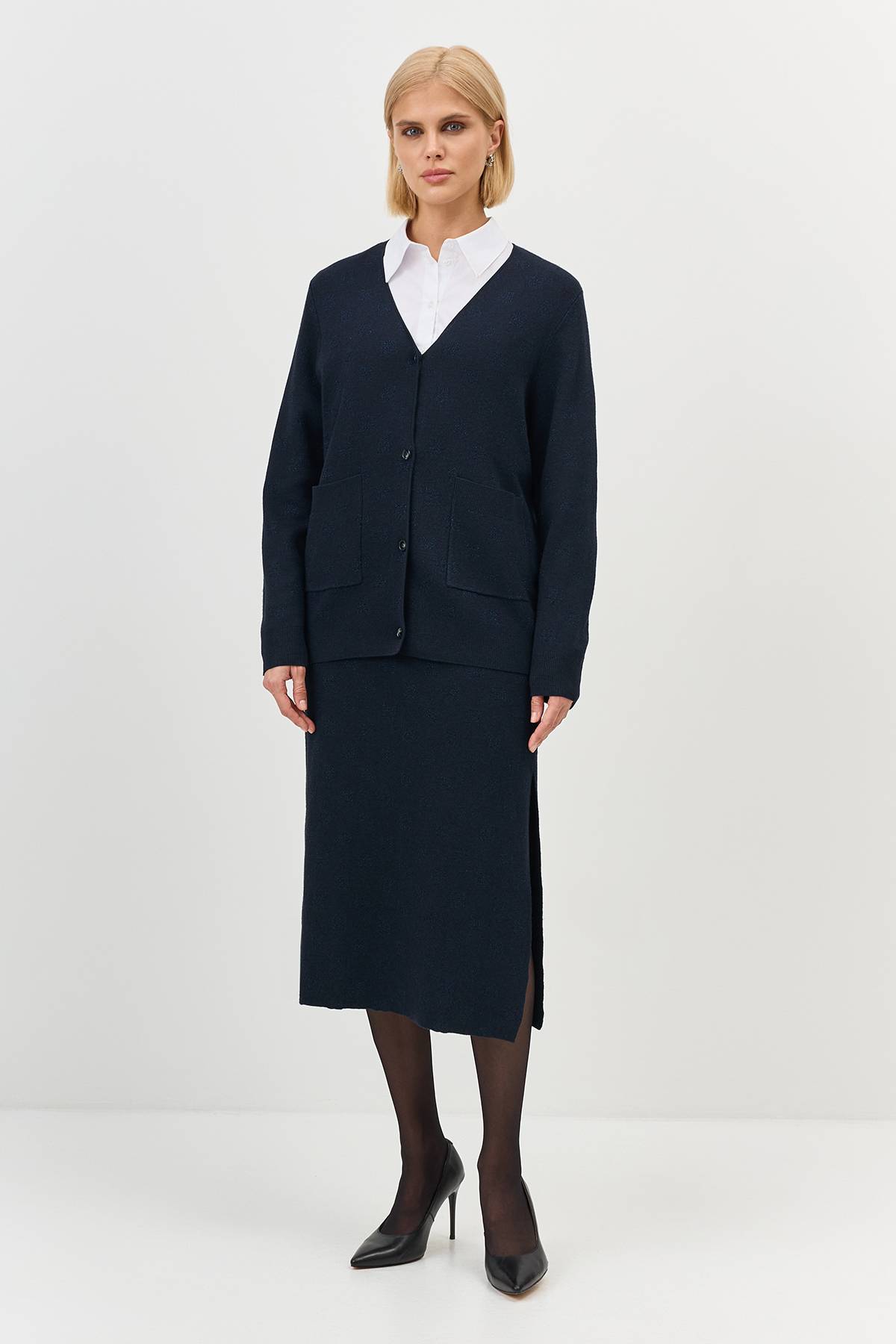 Теплый женский кардиган с V-образным вырезом, 40