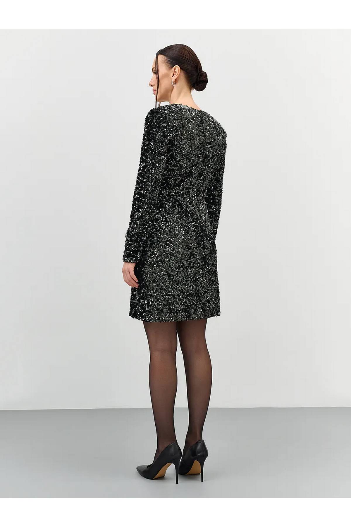 Лимитированная серия платье мини вечернее нарядное и ремень, 40