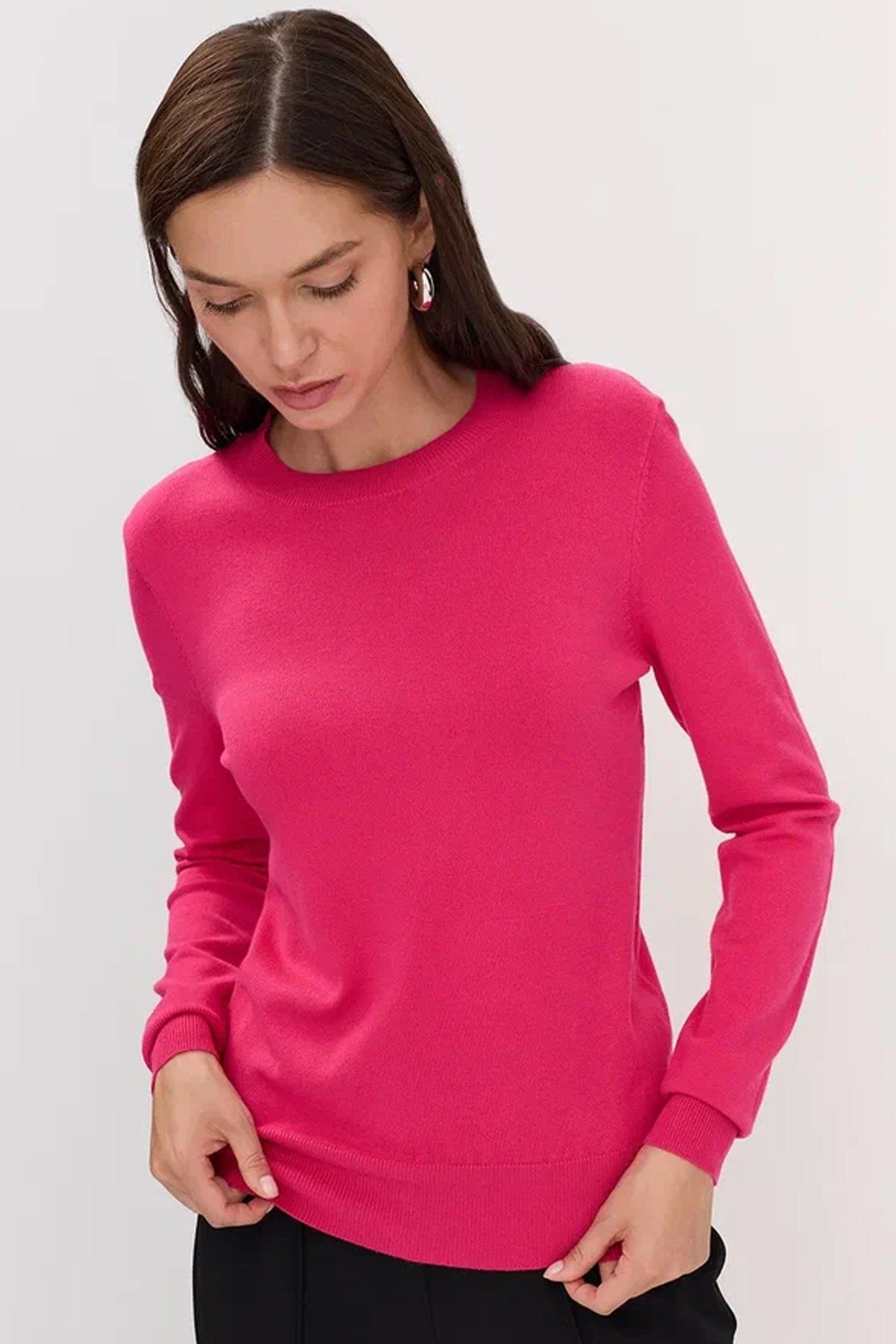 Базовый вязаный джемпер в цвете фуксия, 44р