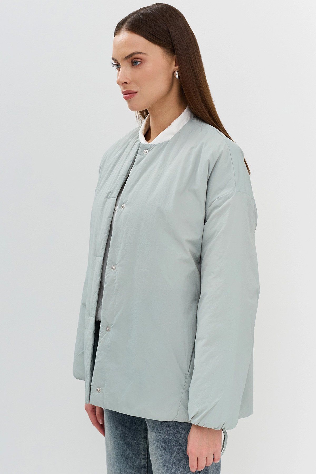 Куртка в голубом цвете без капюшона с утеплителем, 50р