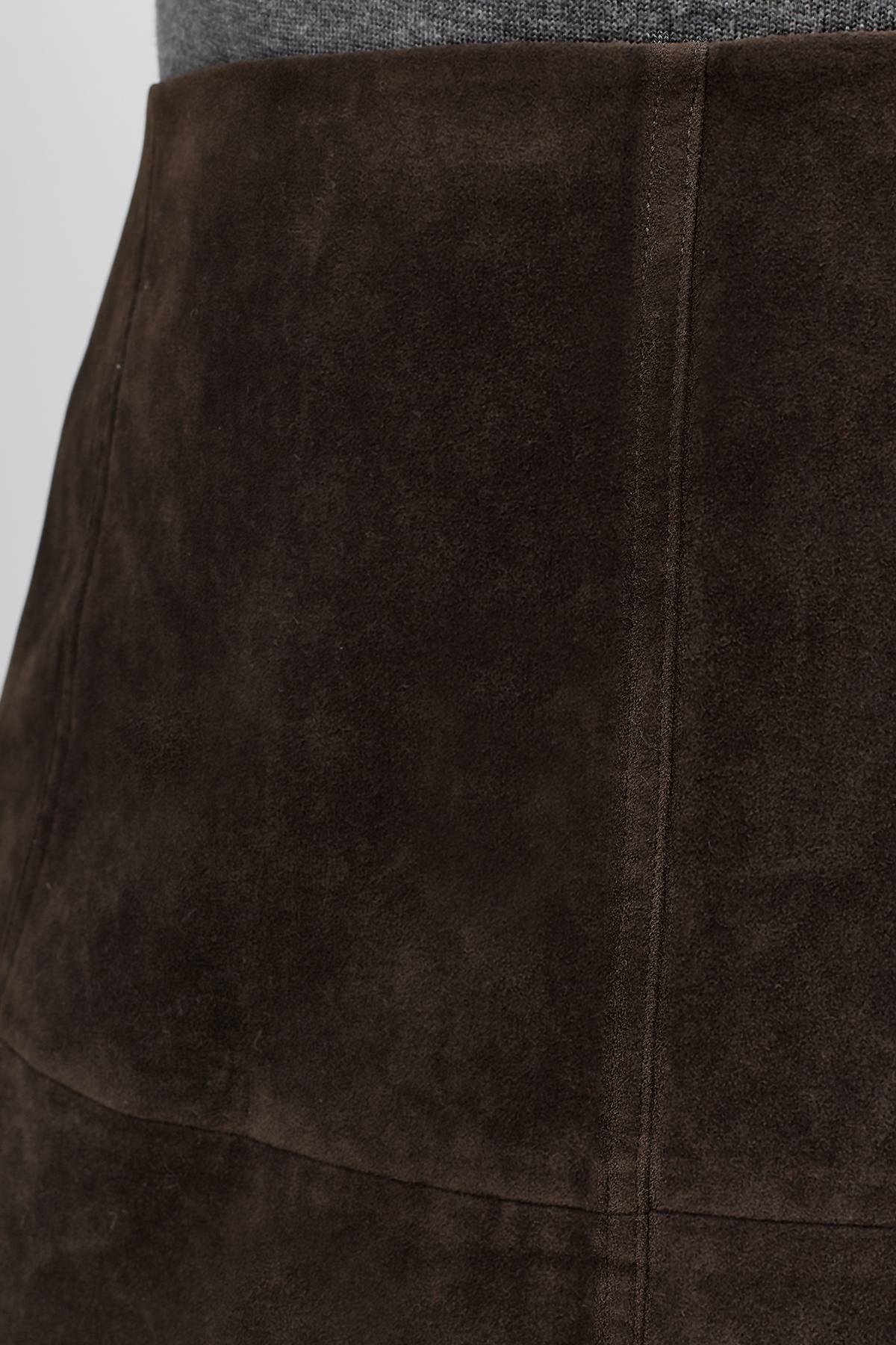 Лимитированная серия юбка А-силуэта из искуственной замши и ремень, 46