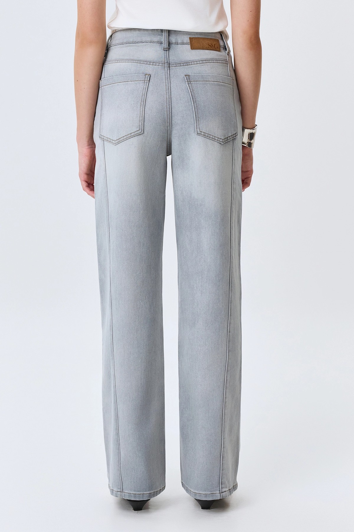 Прямые серые джинсы, 52