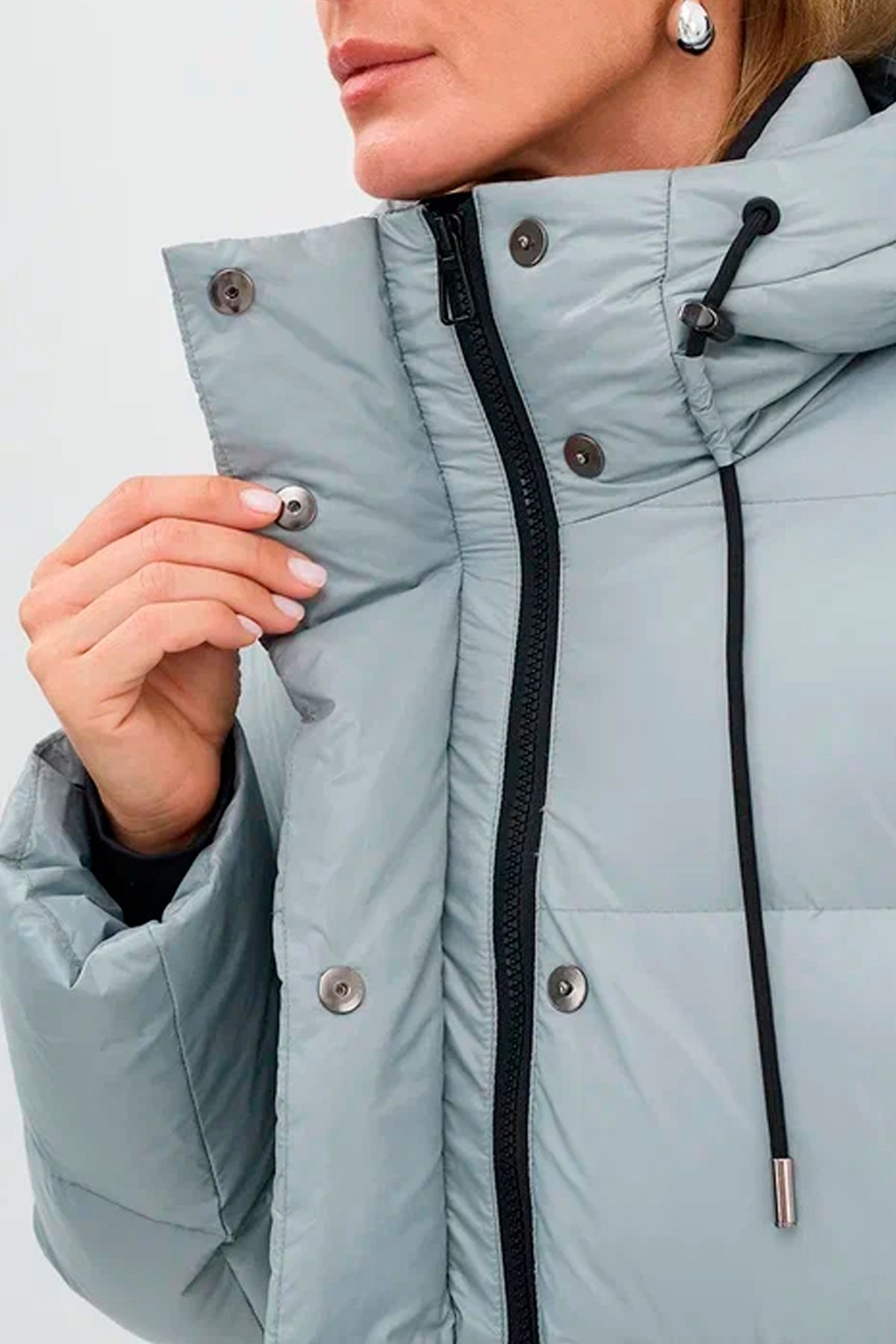 Пуховое пальто с контрастными деталями, 52р