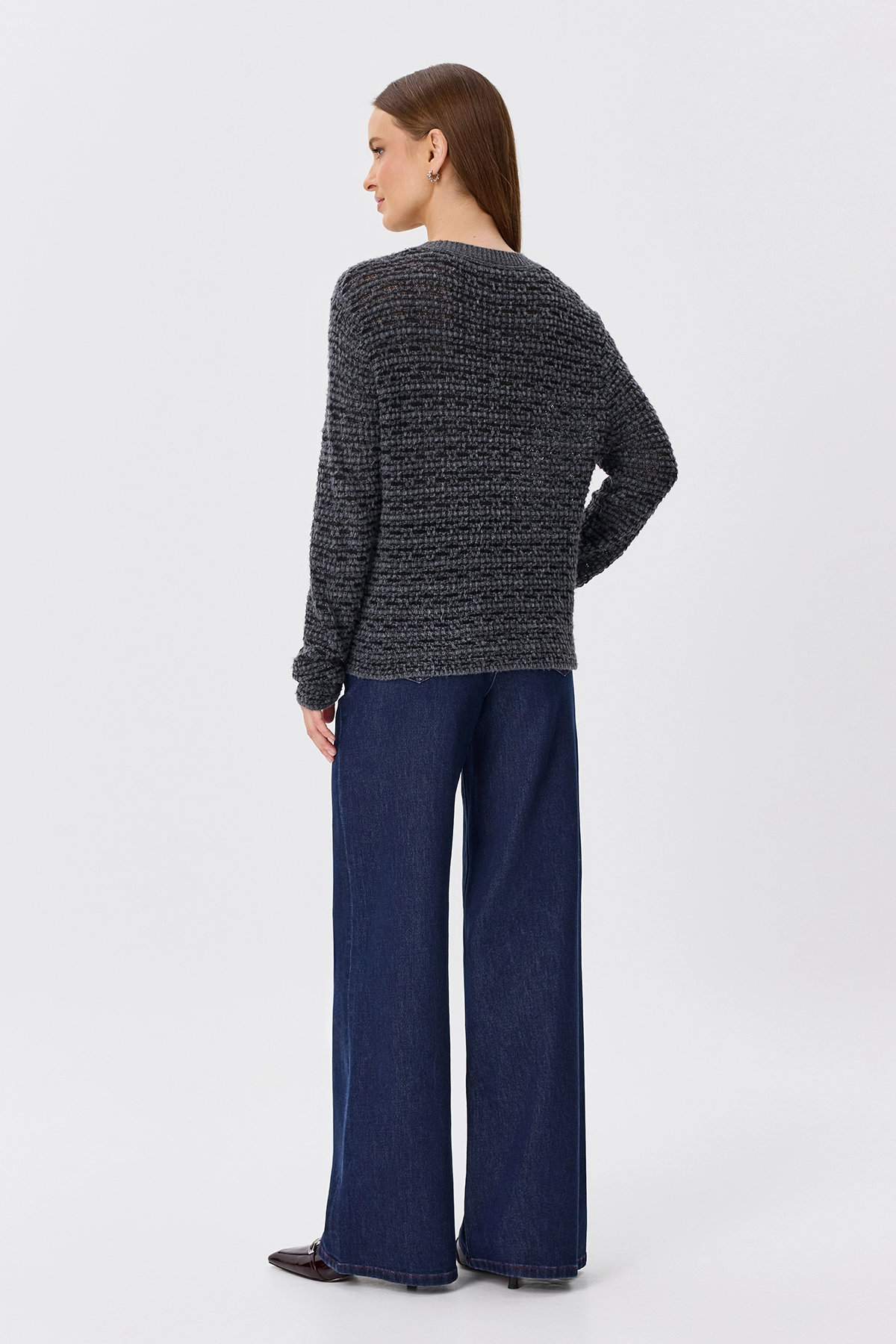 Джинсы Straight fit с контрастной отстрочкой, 46