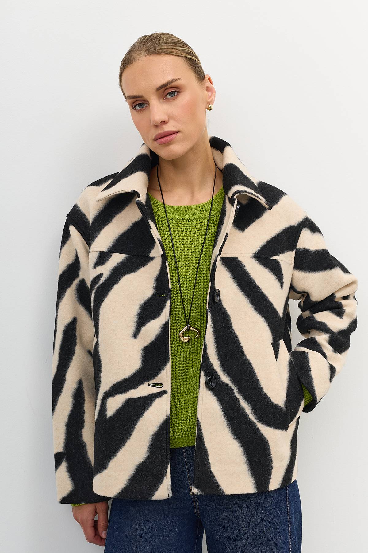 Яркий свитер из хлопка, 46