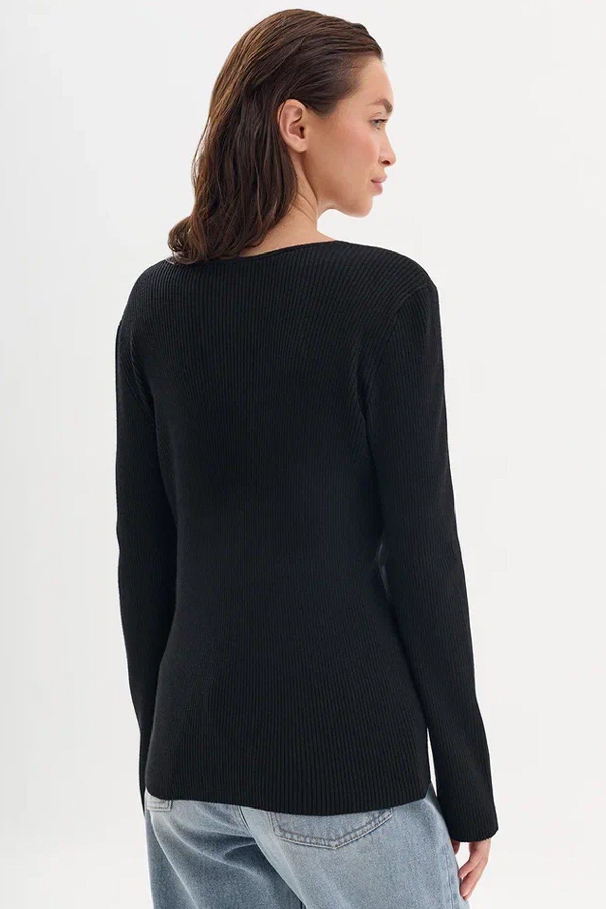 Трикотажный джемпер в рубчик, 44р