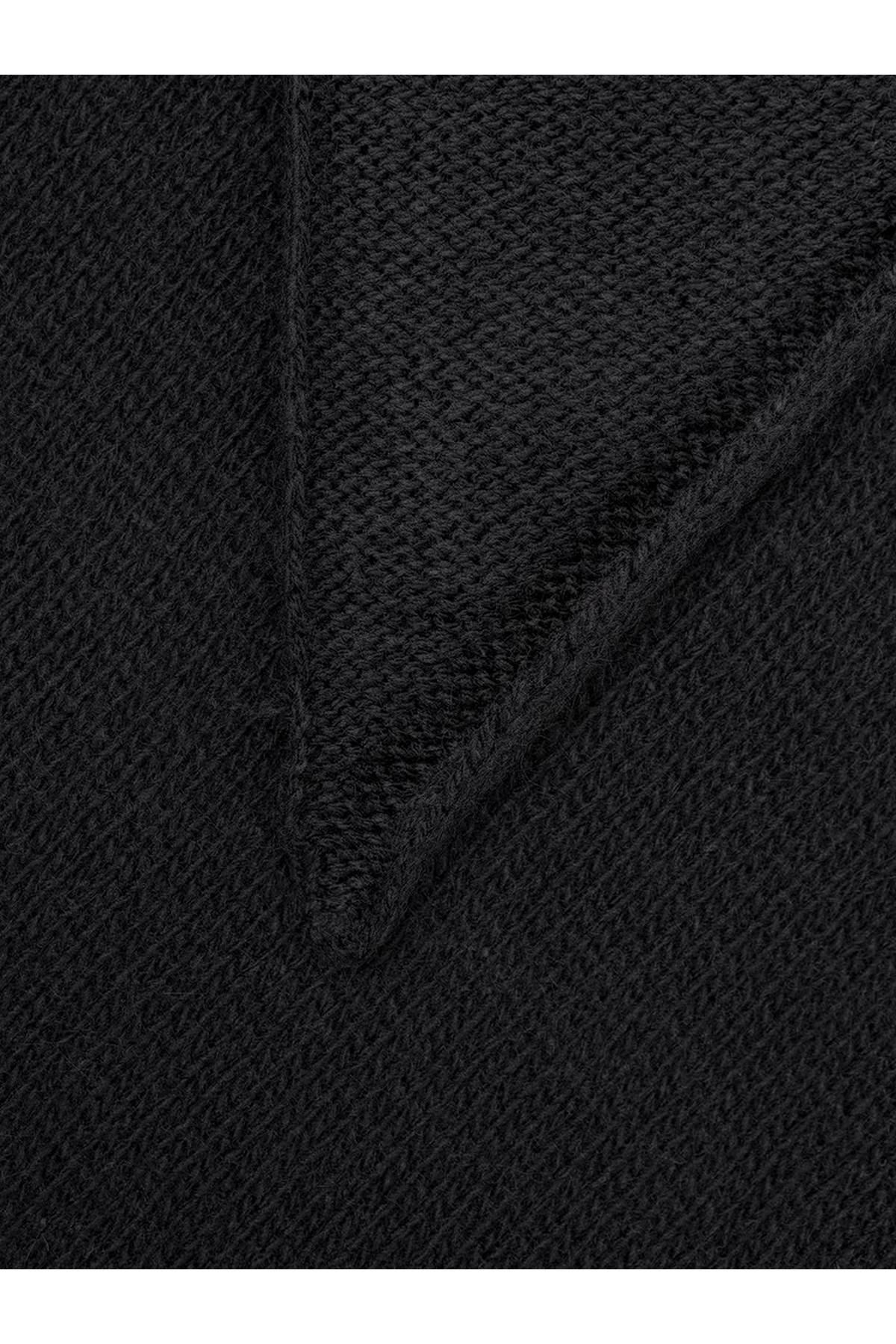 Платок черный, One