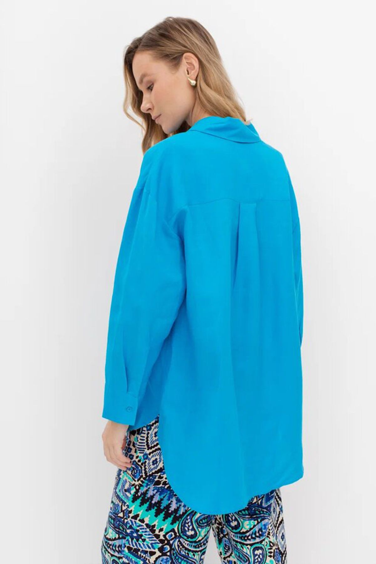 Блузка в цвете аква свободного силуэта, 42р