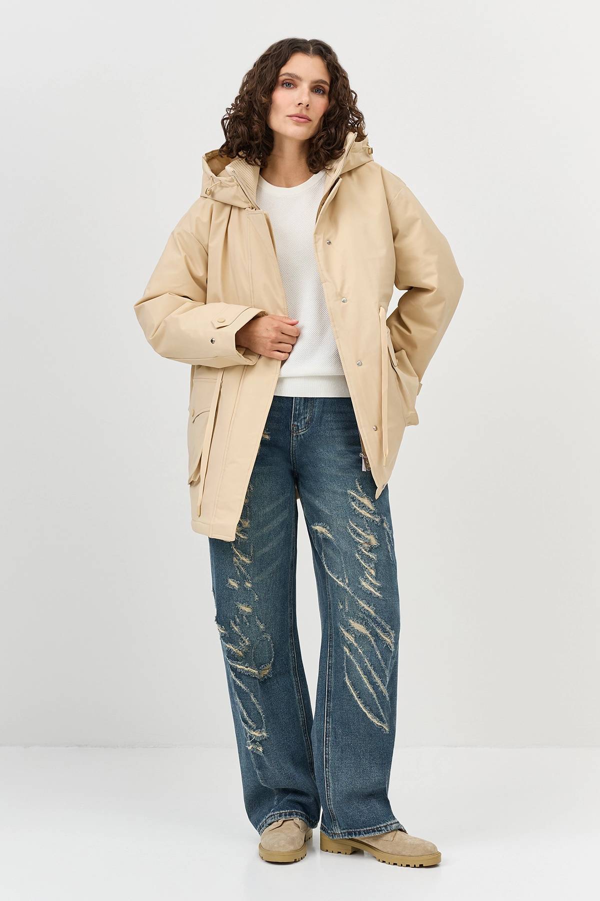 Лимитированная серия куртка песочная с палантином, 42