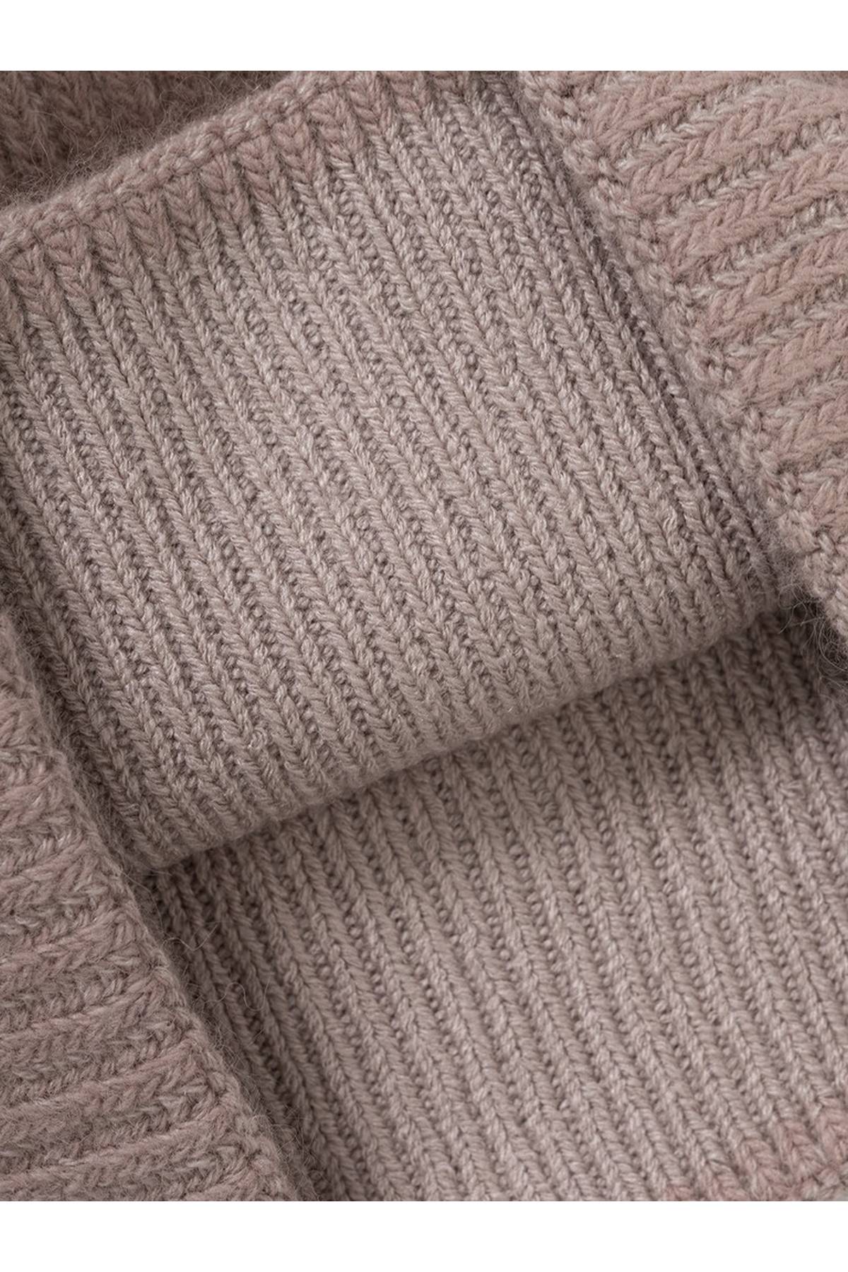 Шапка кремовая, One