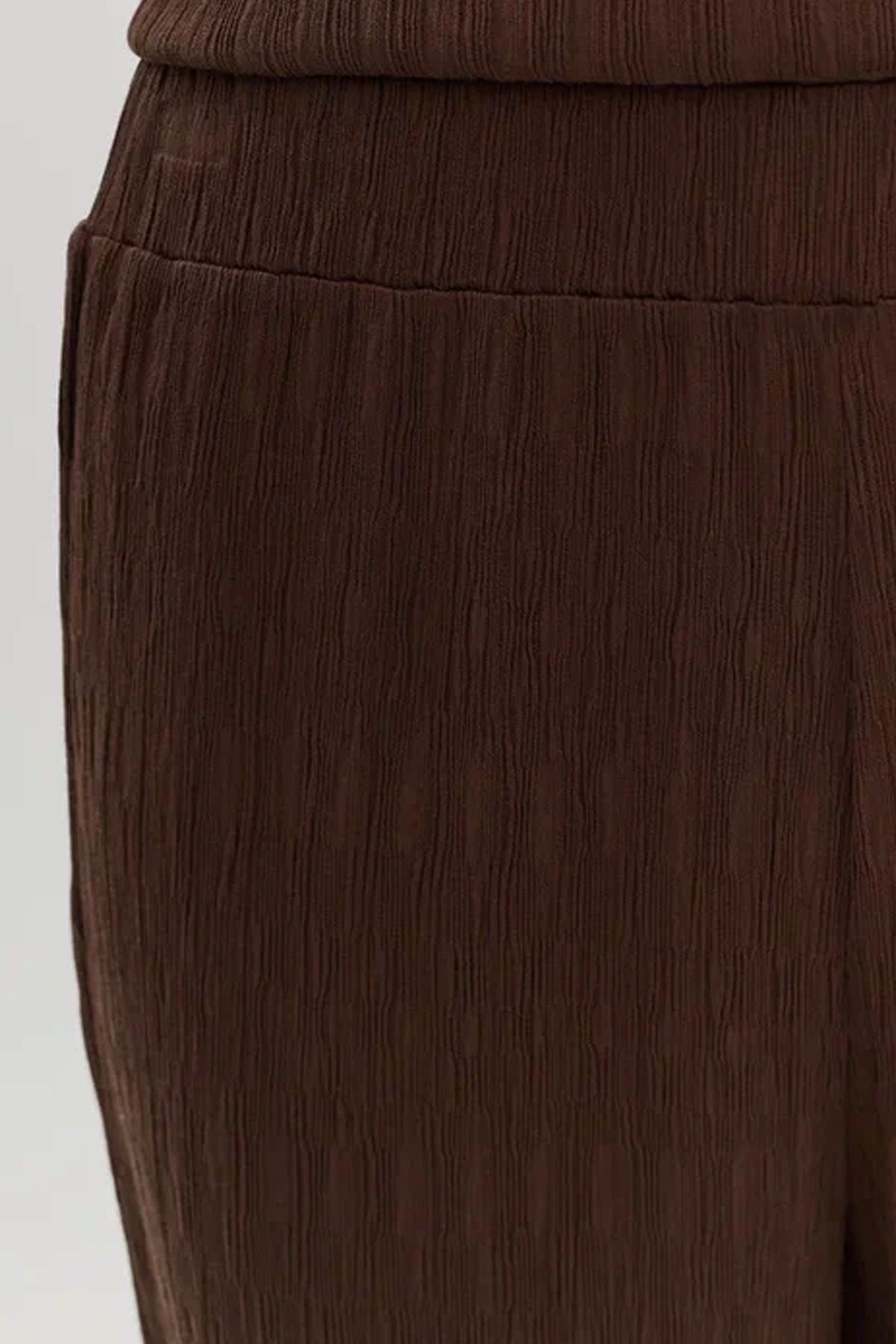 Брюки с резинкой на талии, 42р