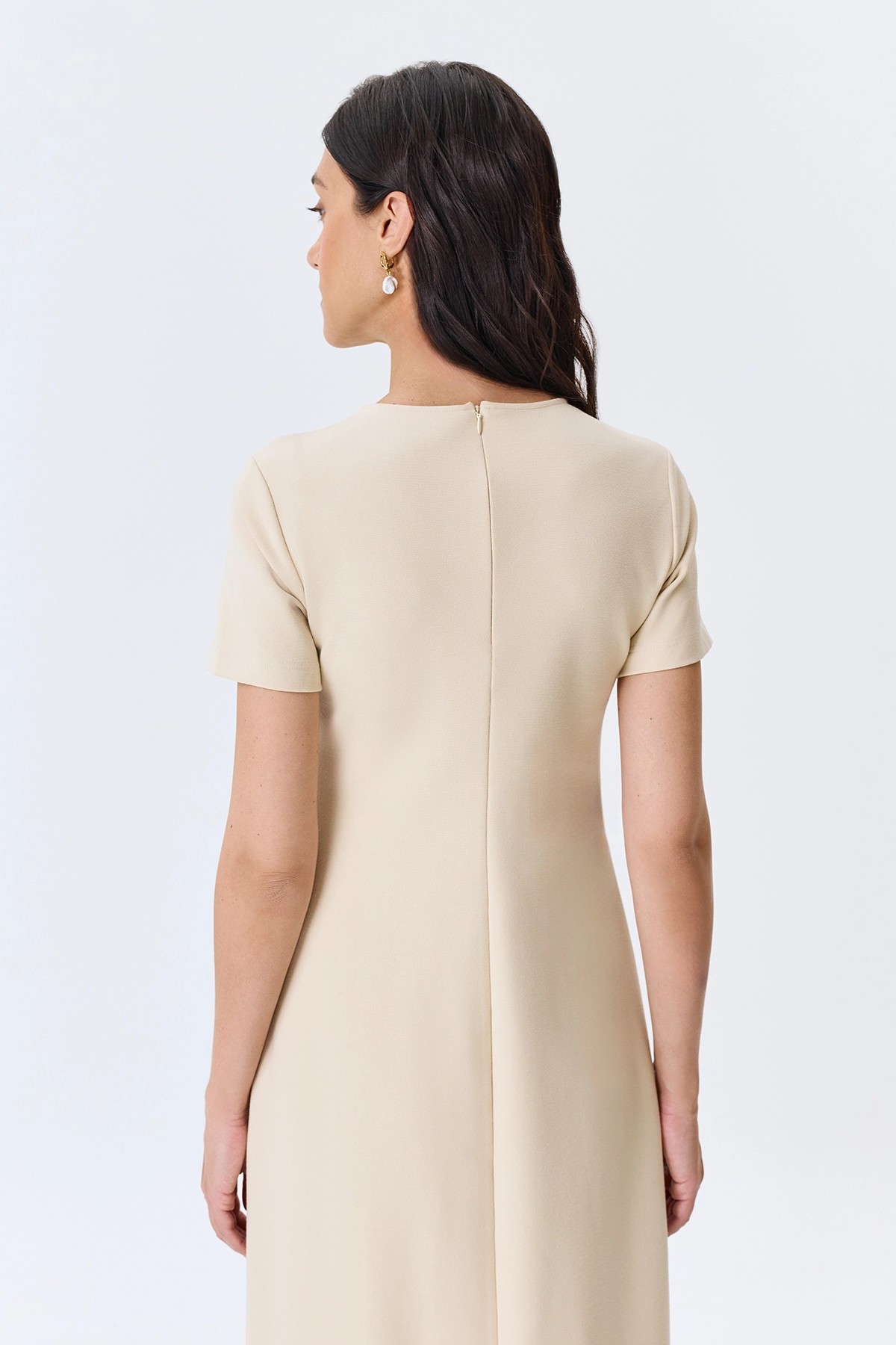 Базовое платье из смесовой вискозы, 48