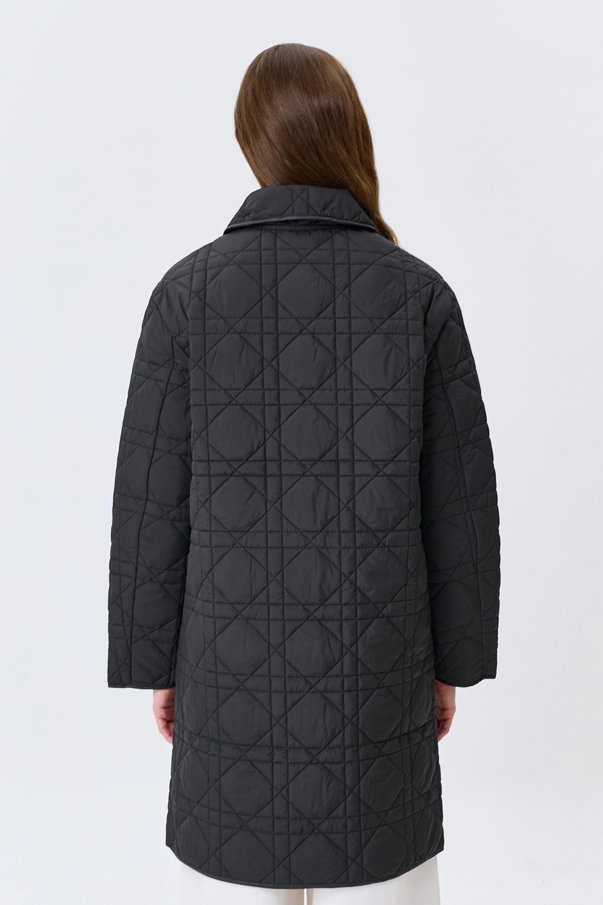 Укороченное стеганое пальто c фактурной стежкой, 52