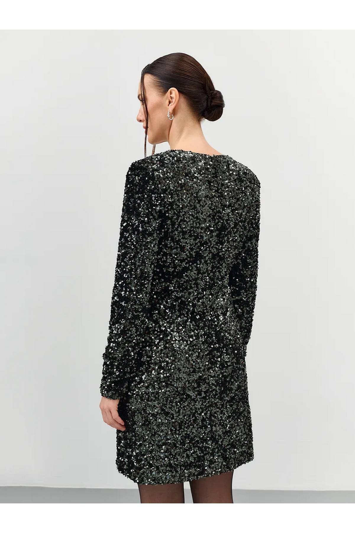 Лимитированная серия платье мини вечернее нарядное и ремень, 40