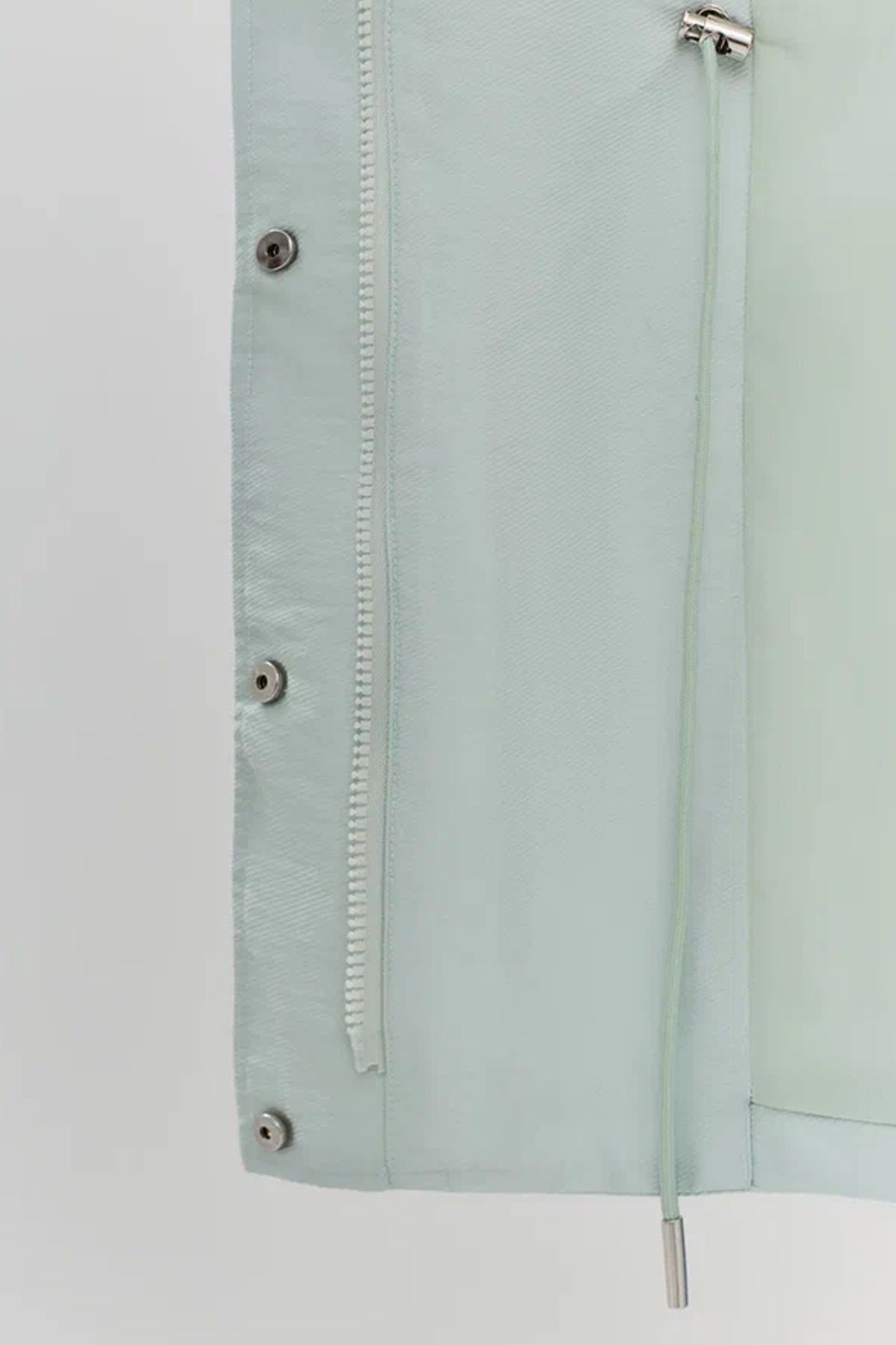 Легкая ментоловая парка из тенселя, 52